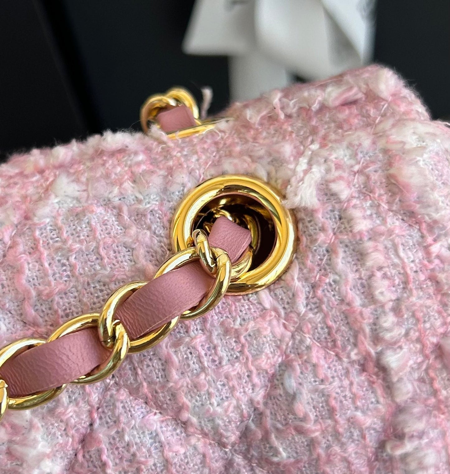 MEDIUM FLAP BAG 25 IN LIGHT PINK TWEED GOLD HARDWARE mysite