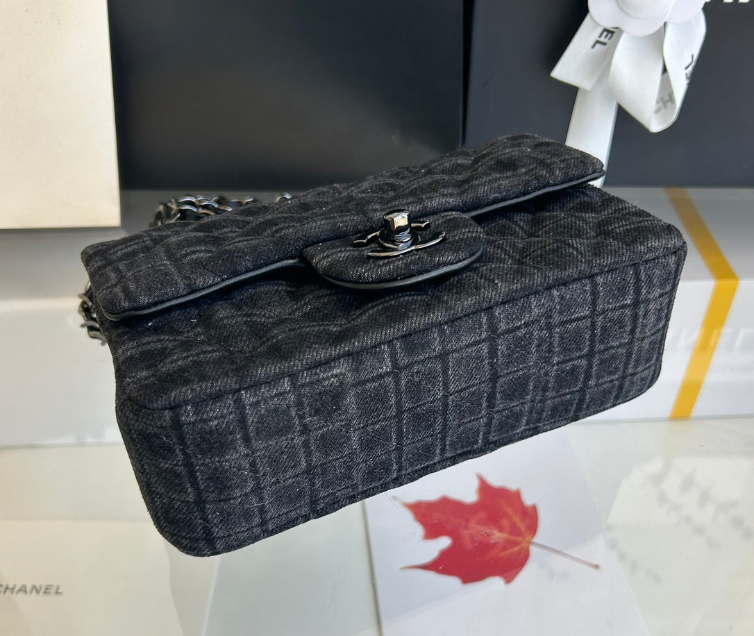 SMALL FLAP BAG 20 IN BLACK DENIM AND CALFSKIN LINING SILVER HARDWARE mysite