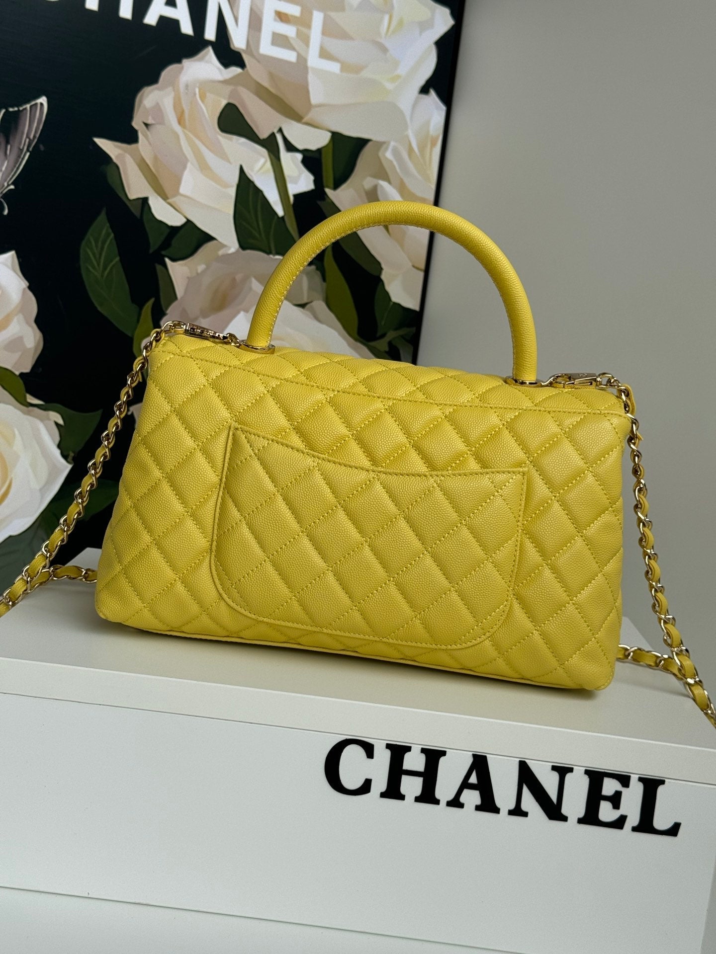 coco handle medium 29cm yellow quilted caviar leather gold hardware mysite