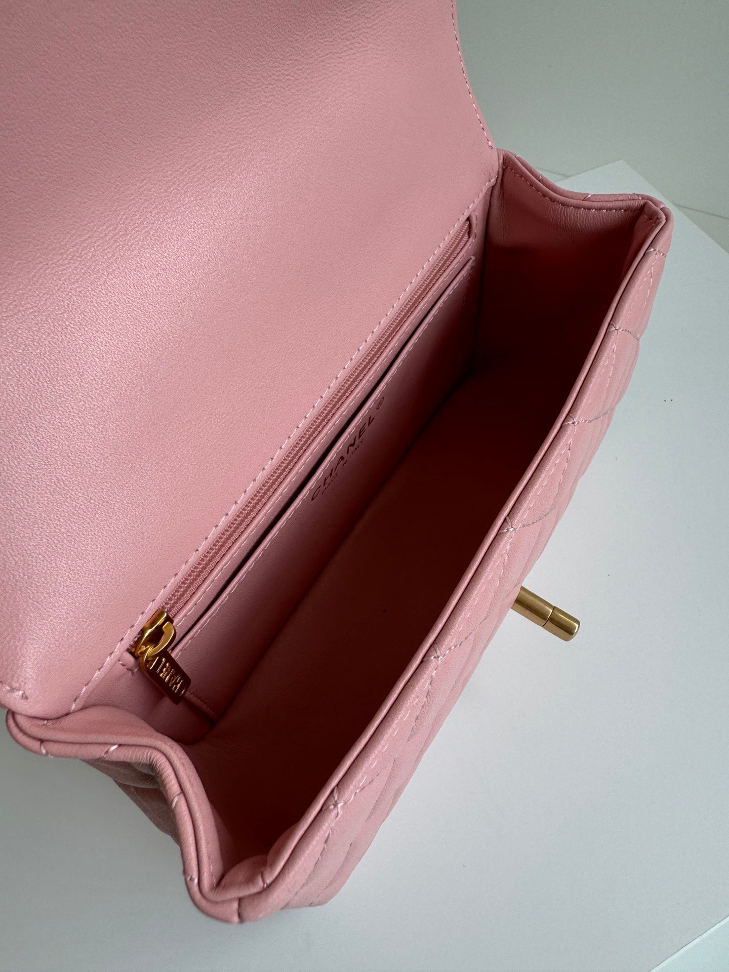 24c mini flap bag 20cm with top handle pink lambskin mysite