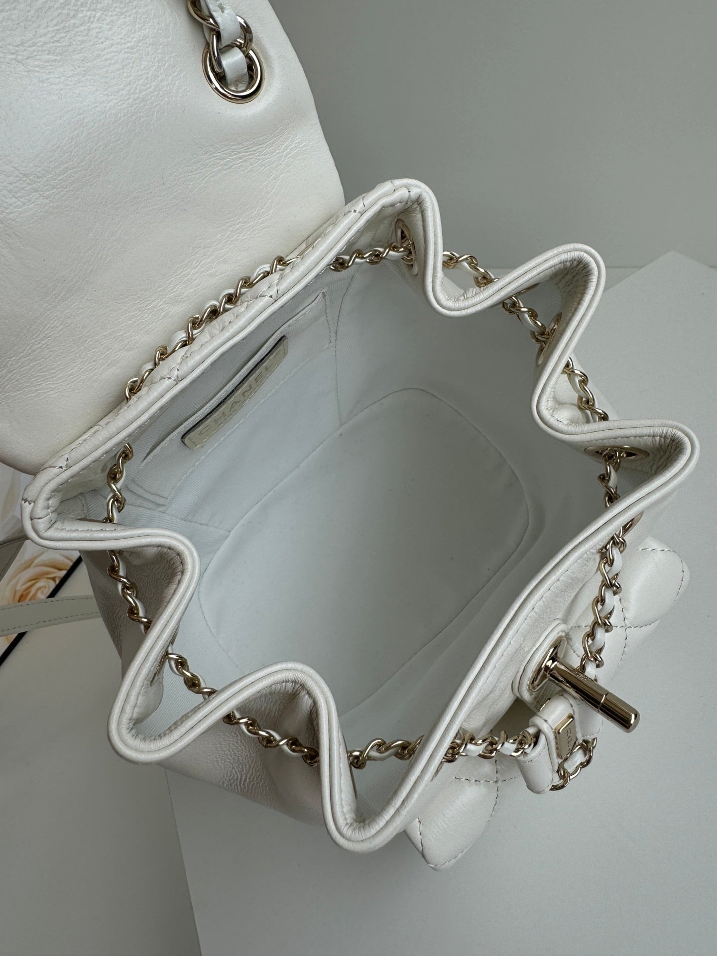 duma backpack 18cm white lambskin light gold hardware mysite