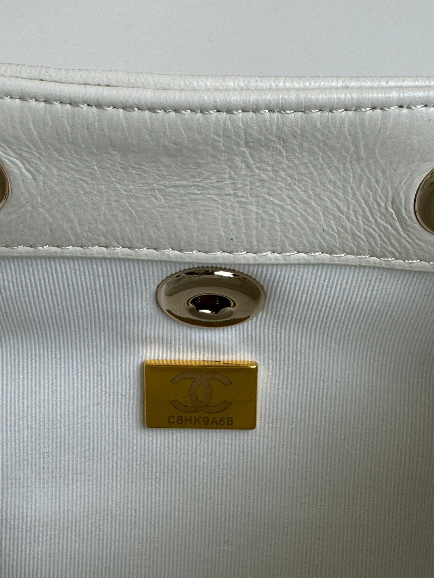 duma backpack 18cm white lambskin light gold hardware mysite