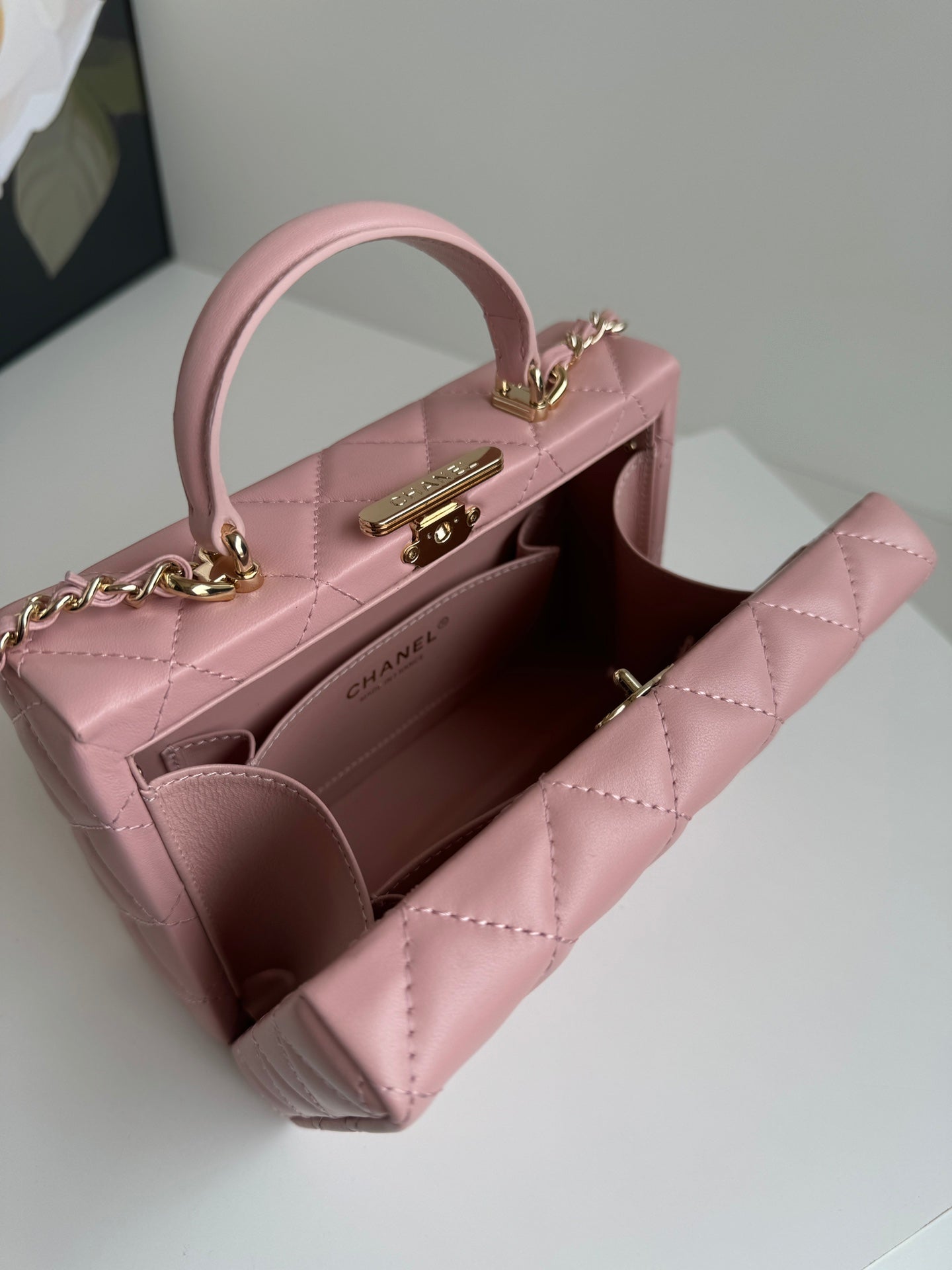 SMALL BOX BAG 18 IN BALLERINA PINK LAMBSKIN GOLD HARDWARE mysite