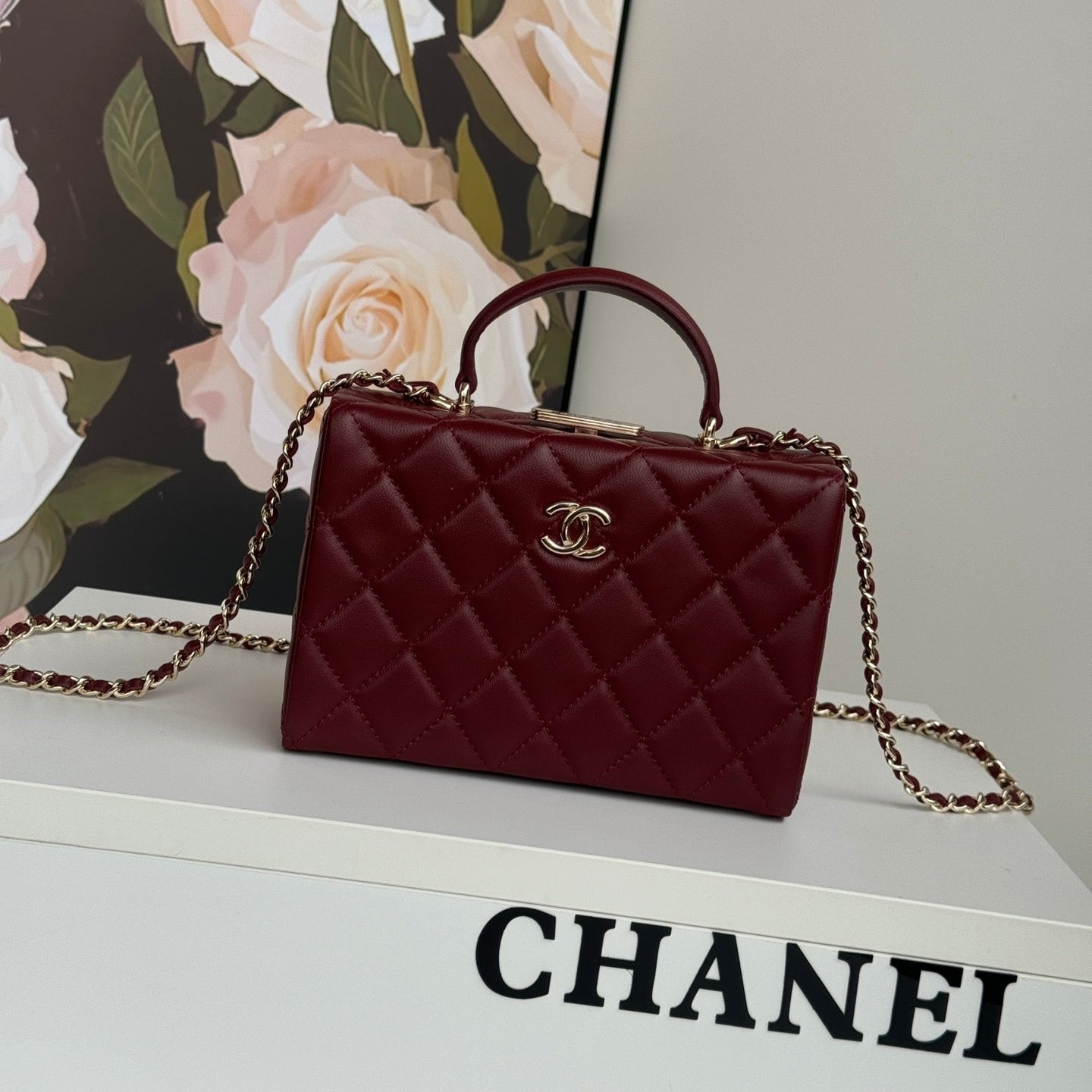 SMALL BOX BAG 18 IN BURGUNDY RED LAMBSKIN GOLD HARDWARE mysite