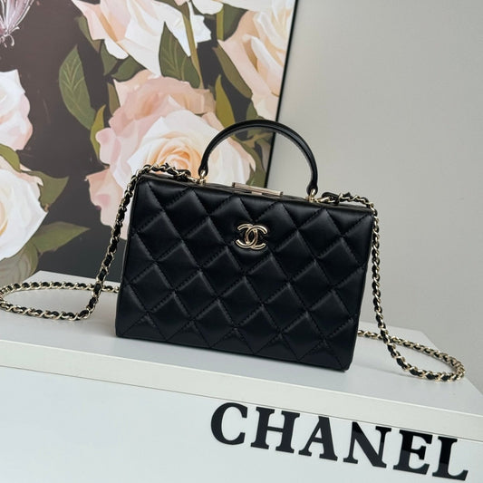 SMALL BOX BAG 18 IN BLACK LAMBSKIN GOLD HARDWARE mysite