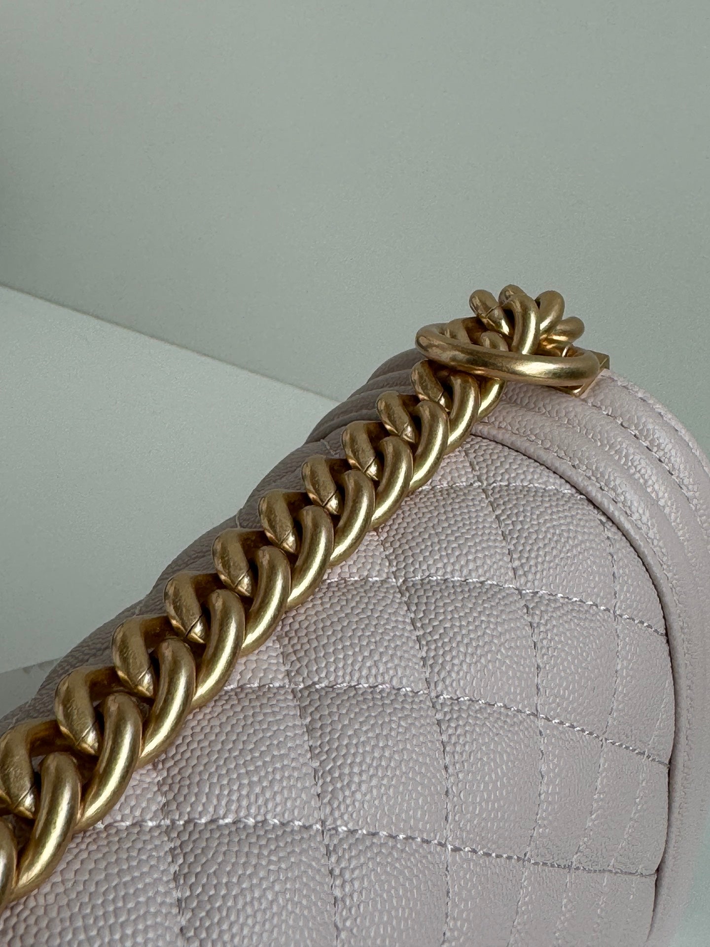 BOY BAG MEDIUM 25 IN PINK NUDE CALFSKIN WITH GOLD HARDWARE mysite