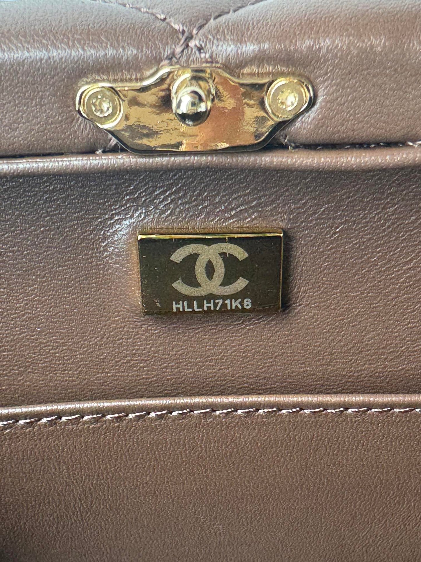 SMALL BOX BAG 18 IN CHOCOLATE LAMBSKIN GOLD HARDWARE mysite