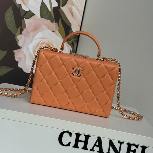 SMALL BOX BAG 18 IN CARROT LAMBSKIN GOLD HARDWARE mysite