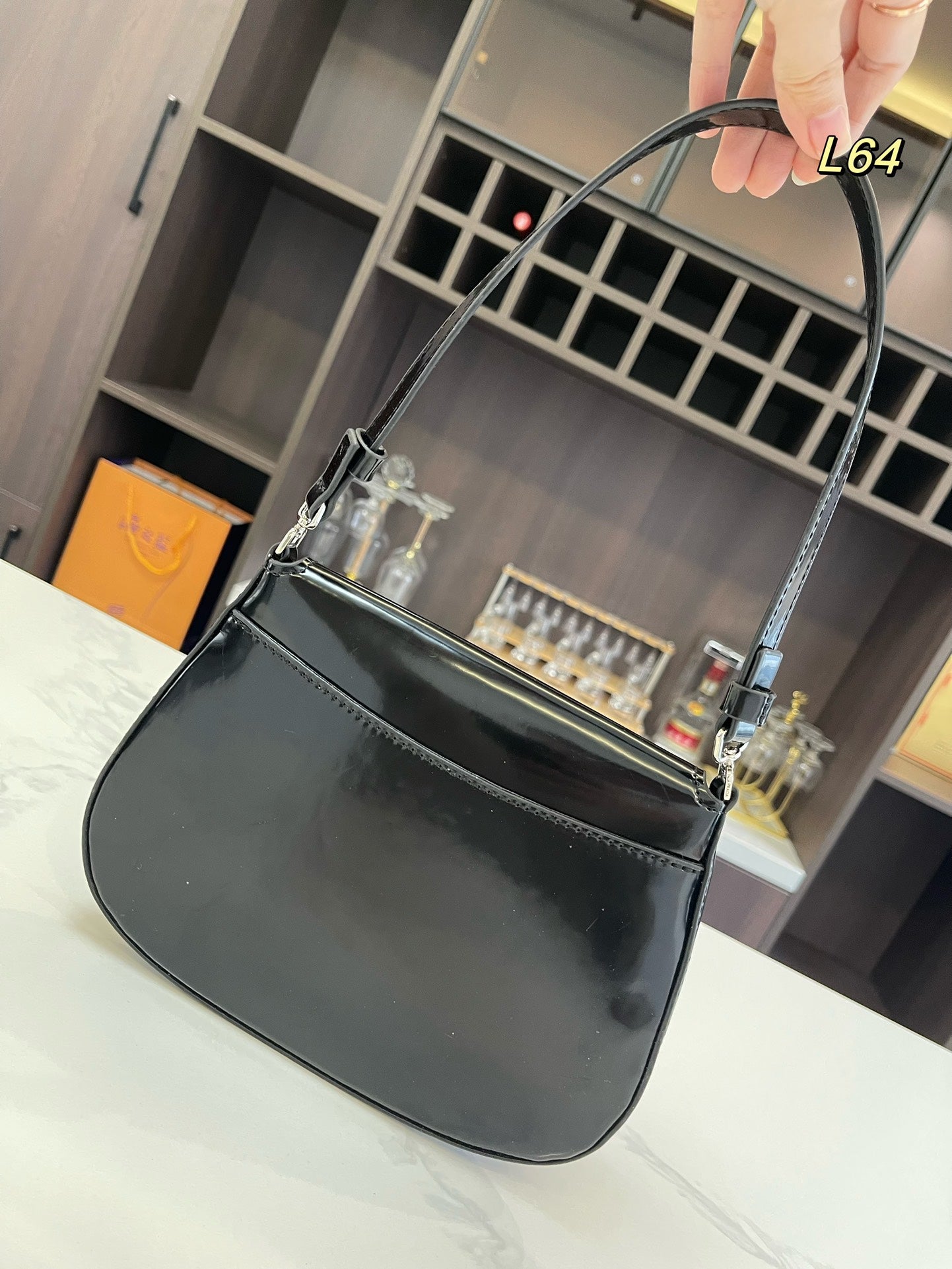 PRA 25 CLEO FLAP SHOULDER BAG IN BLACK BRUSHED LEATHER mysite