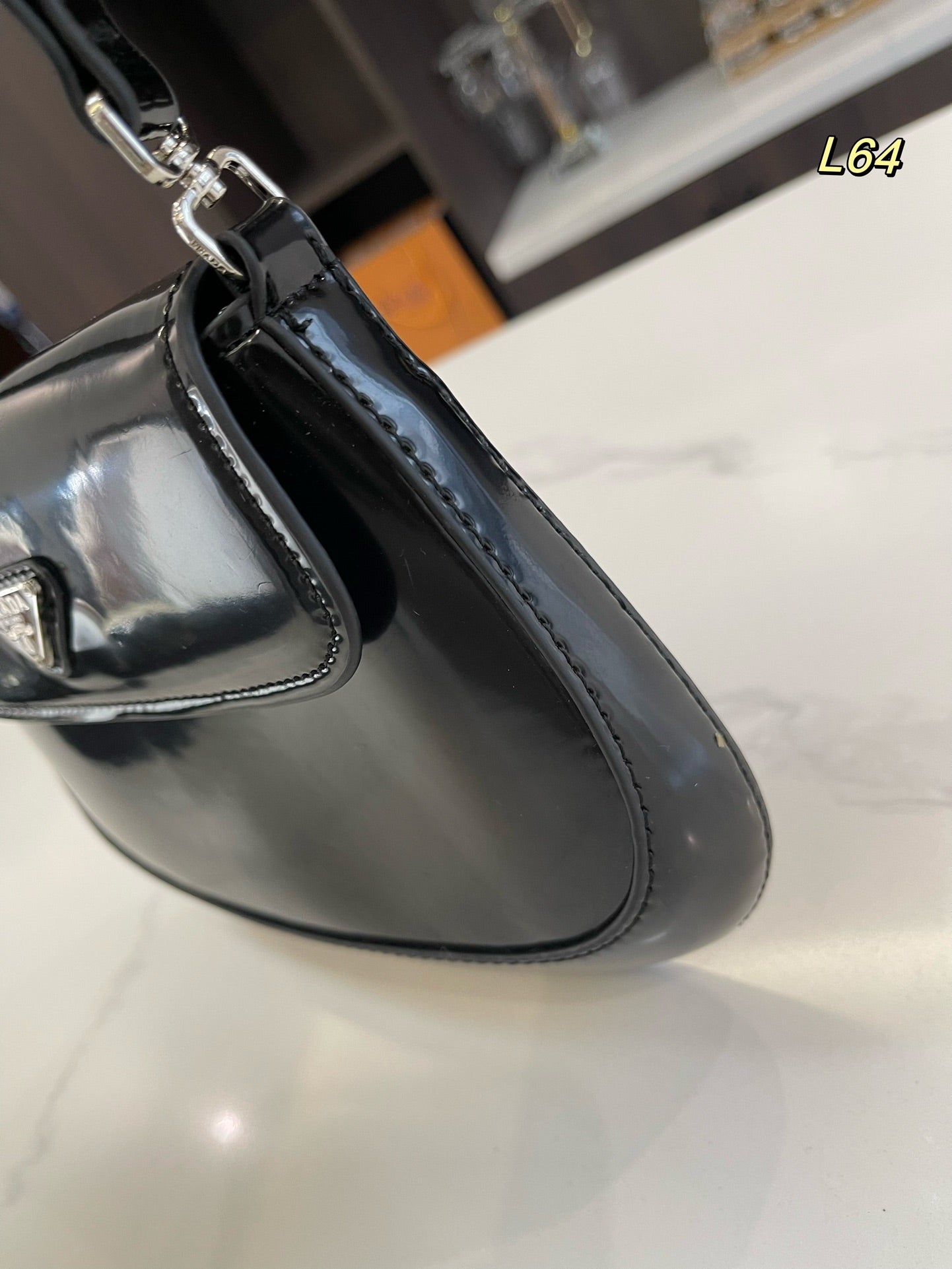 PRA 25 CLEO FLAP SHOULDER BAG IN BLACK BRUSHED LEATHER mysite