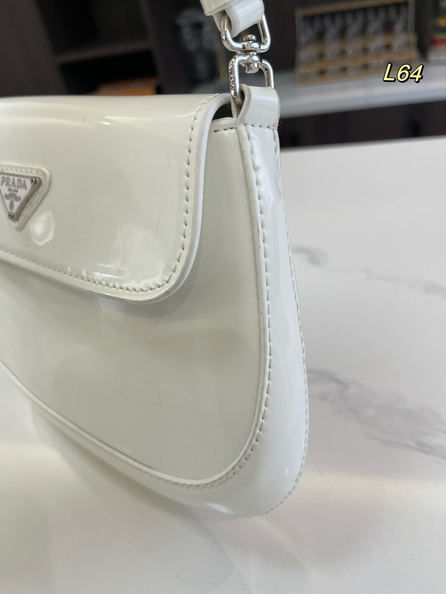 PRA 25 CLEO FLAP SHOULDER BAG IN WHITE BRUSHED LEATHER mysite