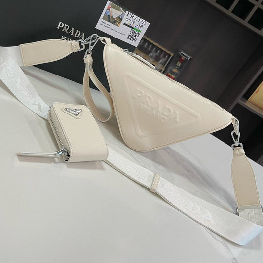 PRA TRIANGLE 27 SHOULDER BAG IN WHITE CALFSKIN WITH STRAP mysite