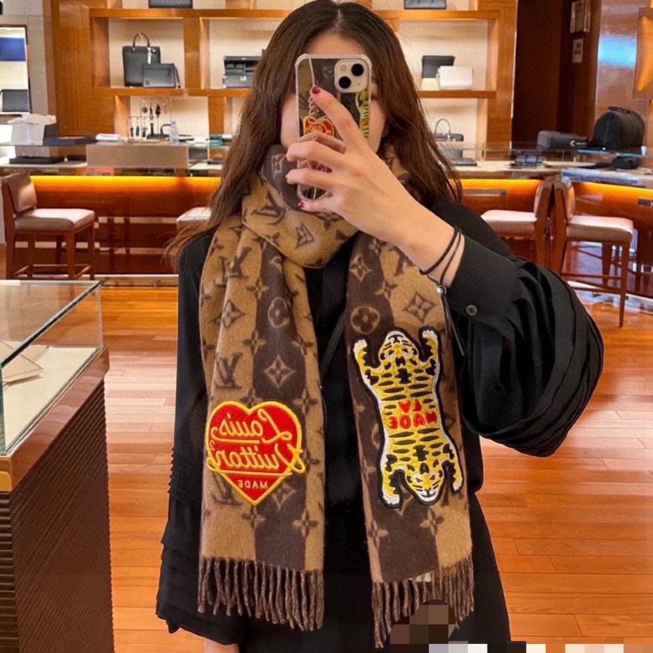 TIGER PATTERN SCARF 205 CM IN CHOCOLATE BROWN CASHMERE  390874 mysite