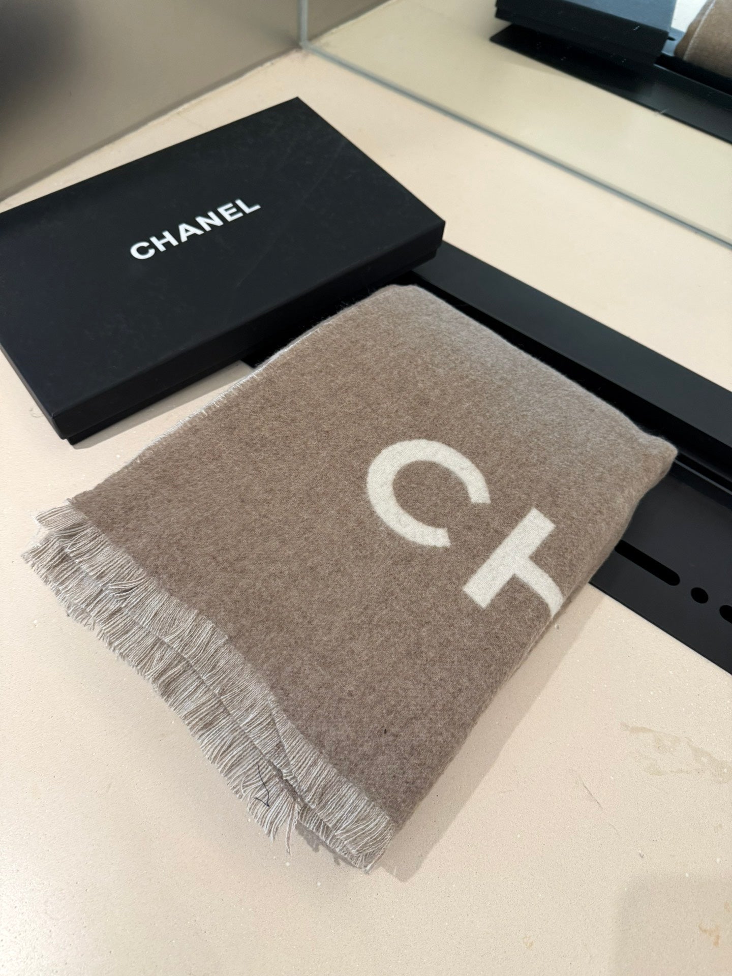 SCARF 200 CM IN MEDIUM BROWN MIX WHITE CASHMERE AND WOOL 401298 mysite