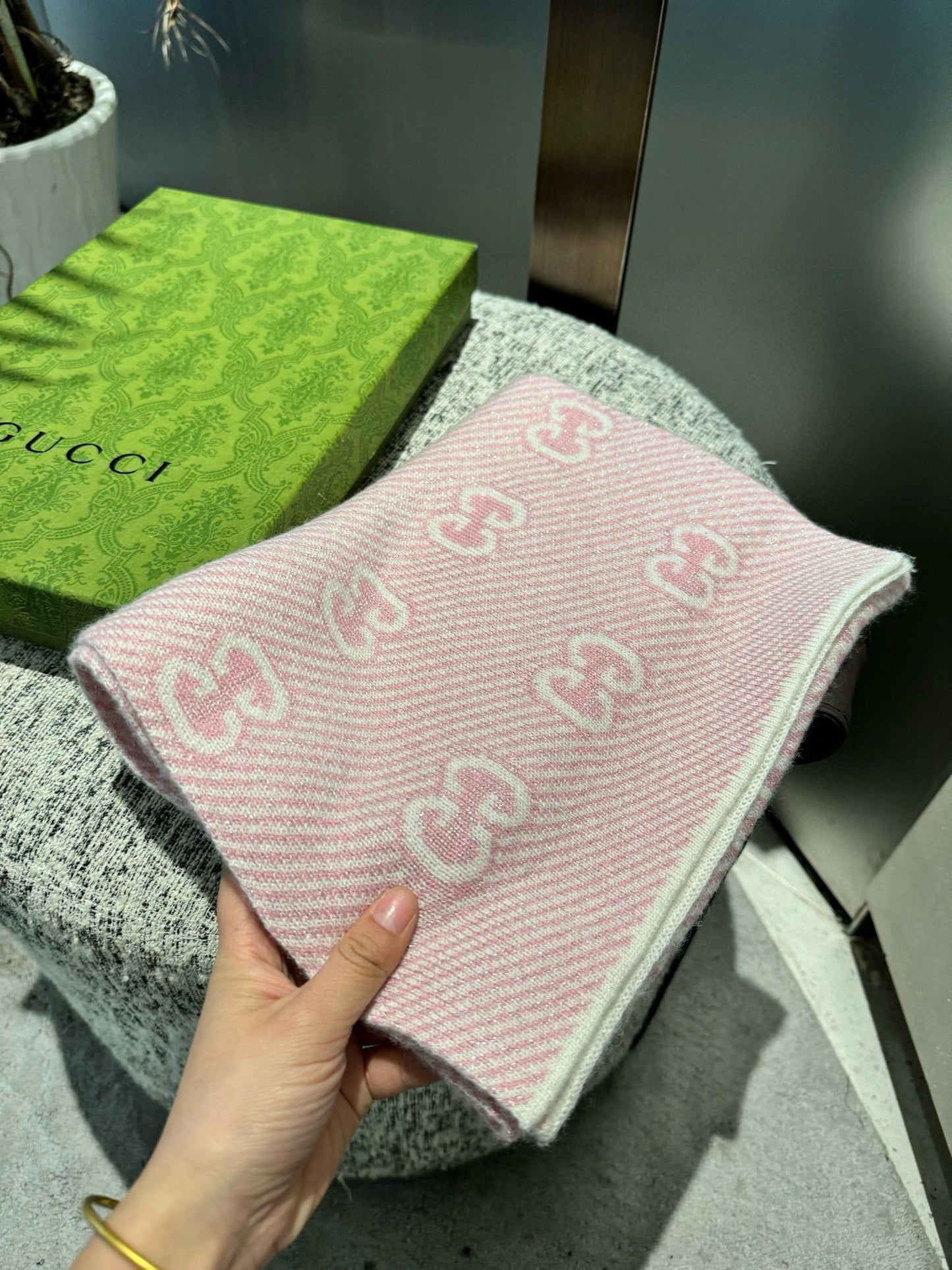 SCARF 180 CM IN LIGHT PINK WOOL 405524 mysite