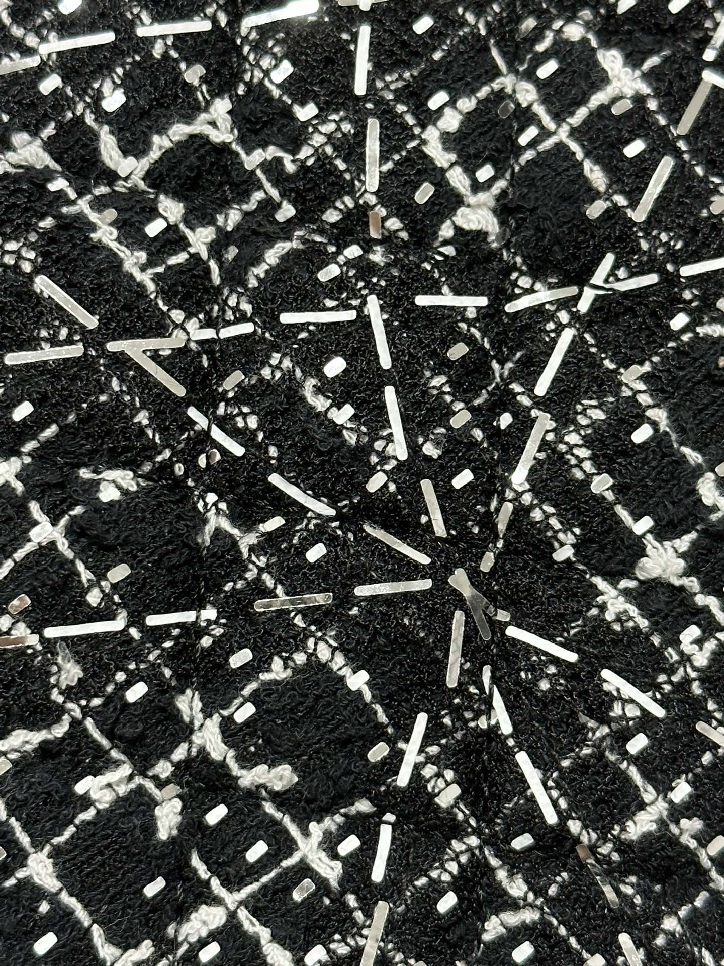 HOBO BAG 23 IN BLACK MIX WHITE TWEED GOLD HARDWARE mysite