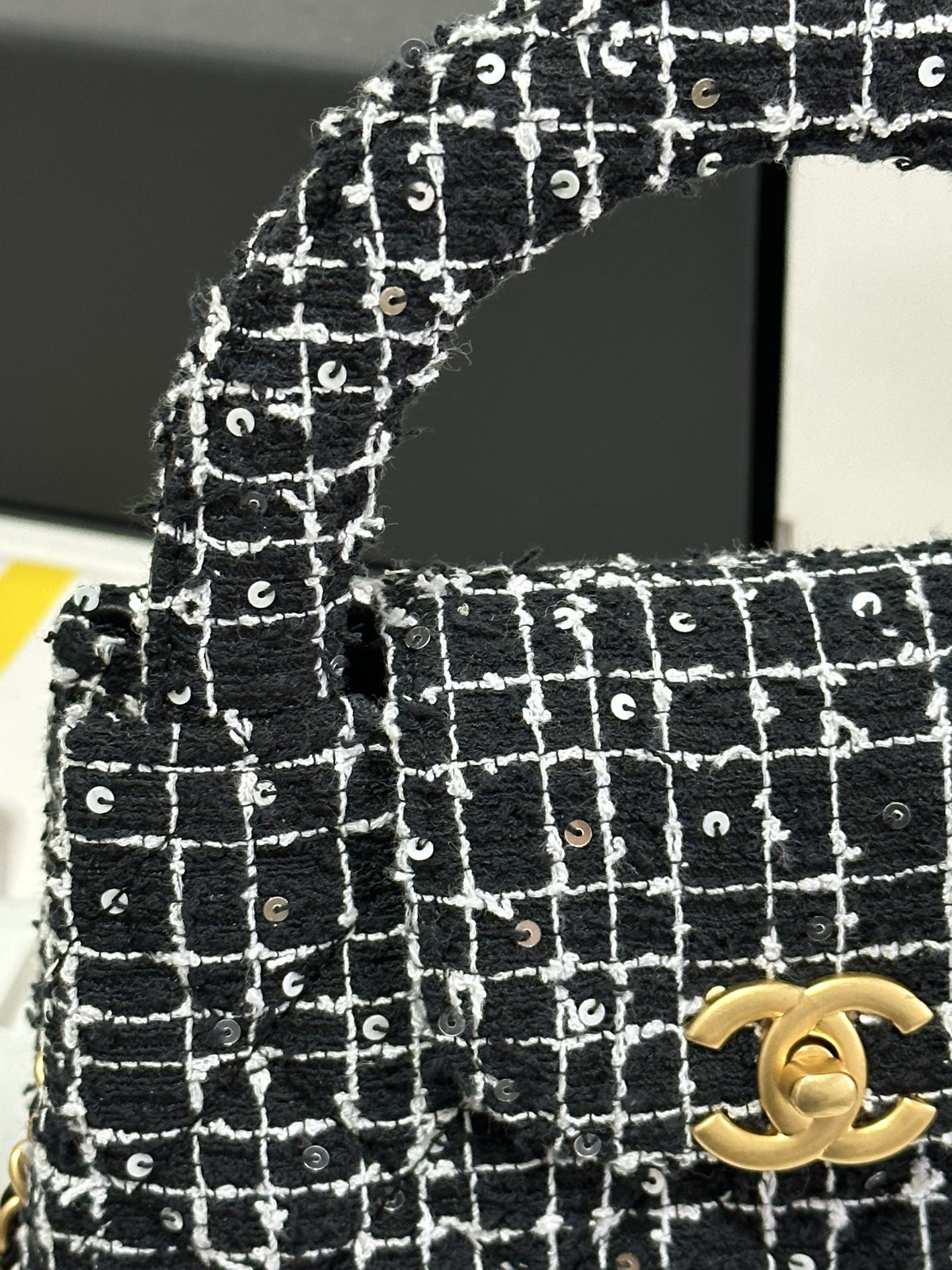 KELLY SHOPPING BAG 19 IN BLACK MIX WHITE TWEED GOLD HARDWARE mysite