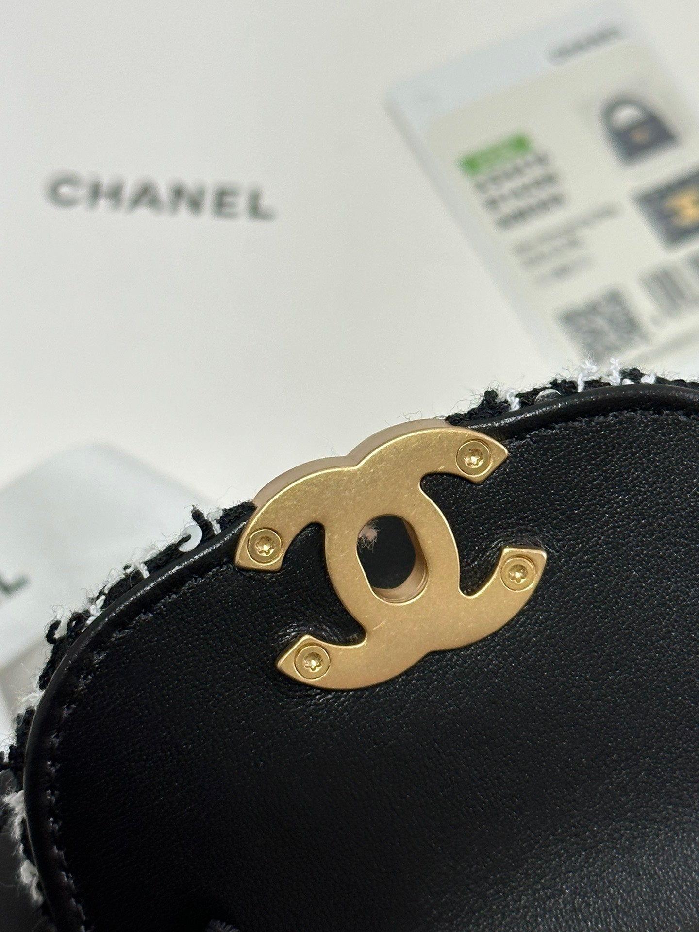 KELLY SHOPPING BAG 19 IN BLACK MIX WHITE TWEED GOLD HARDWARE mysite