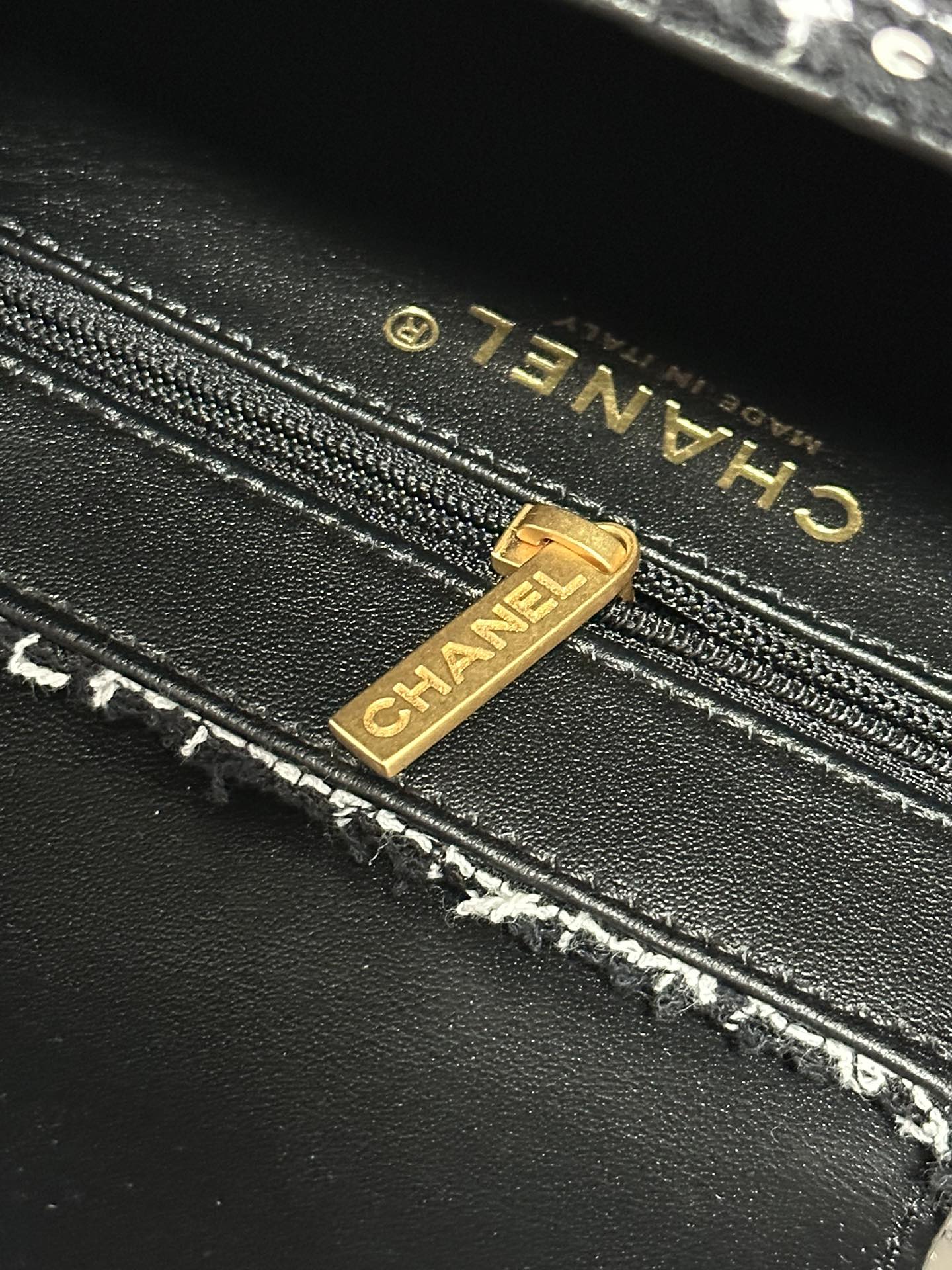 KELLY SHOPPING BAG 19 IN BLACK MIX WHITE TWEED GOLD HARDWARE mysite