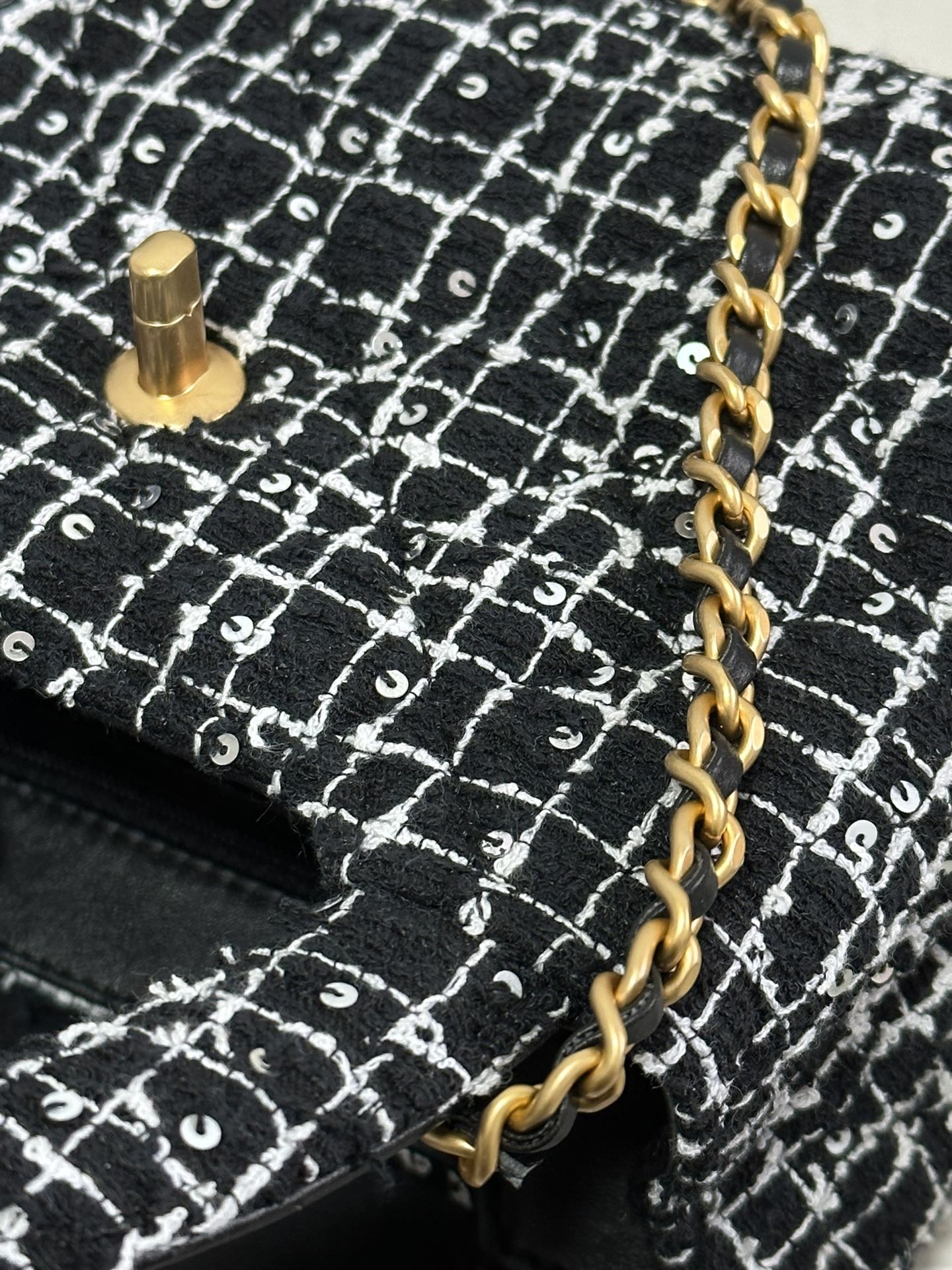 KELLY SHOPPING BAG 19 IN BLACK MIX WHITE TWEED GOLD HARDWARE mysite