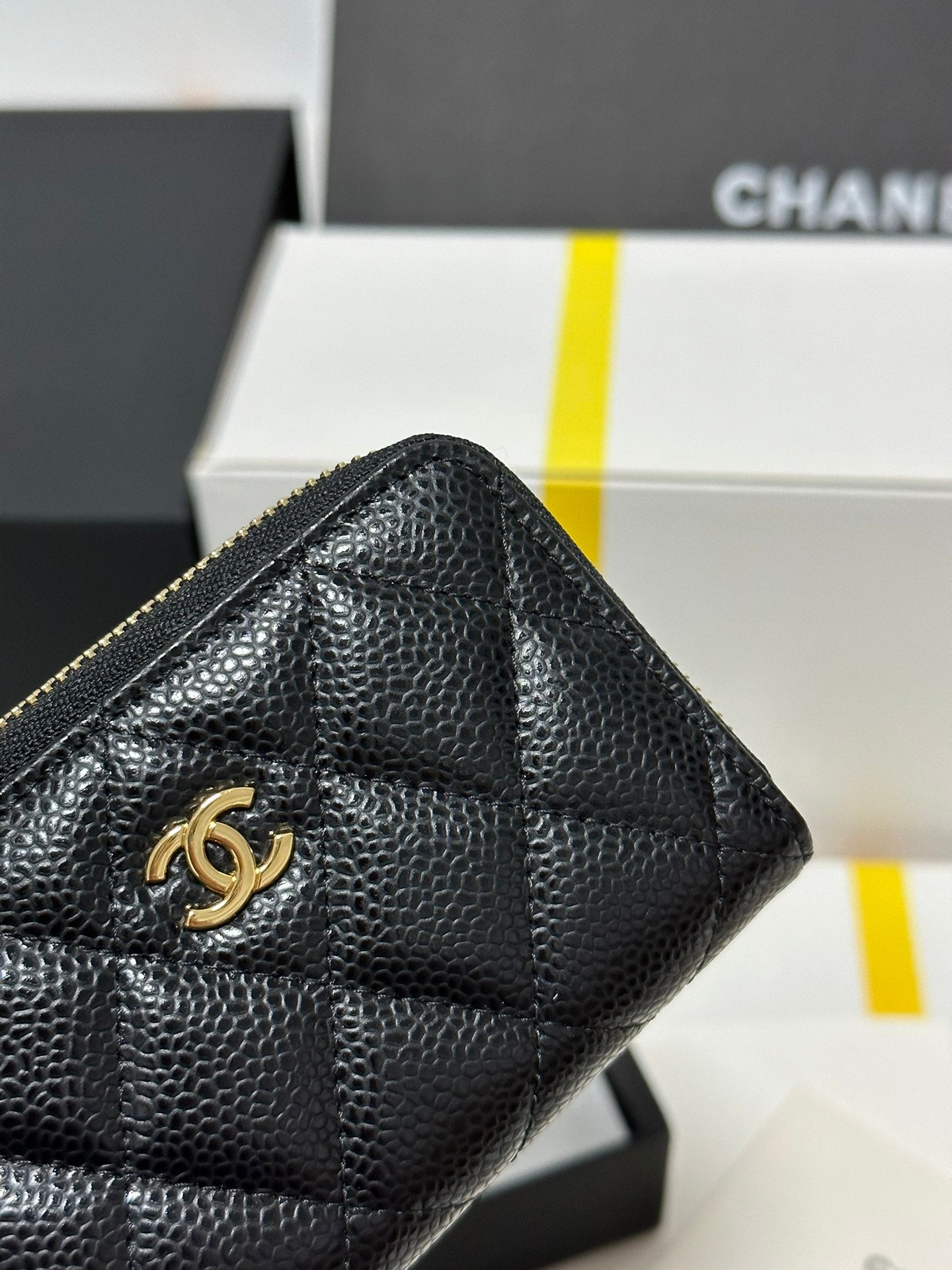 CC Classic Zipped Coin Purse Black Quilted Caviar Gold Buckle 243691 mysite