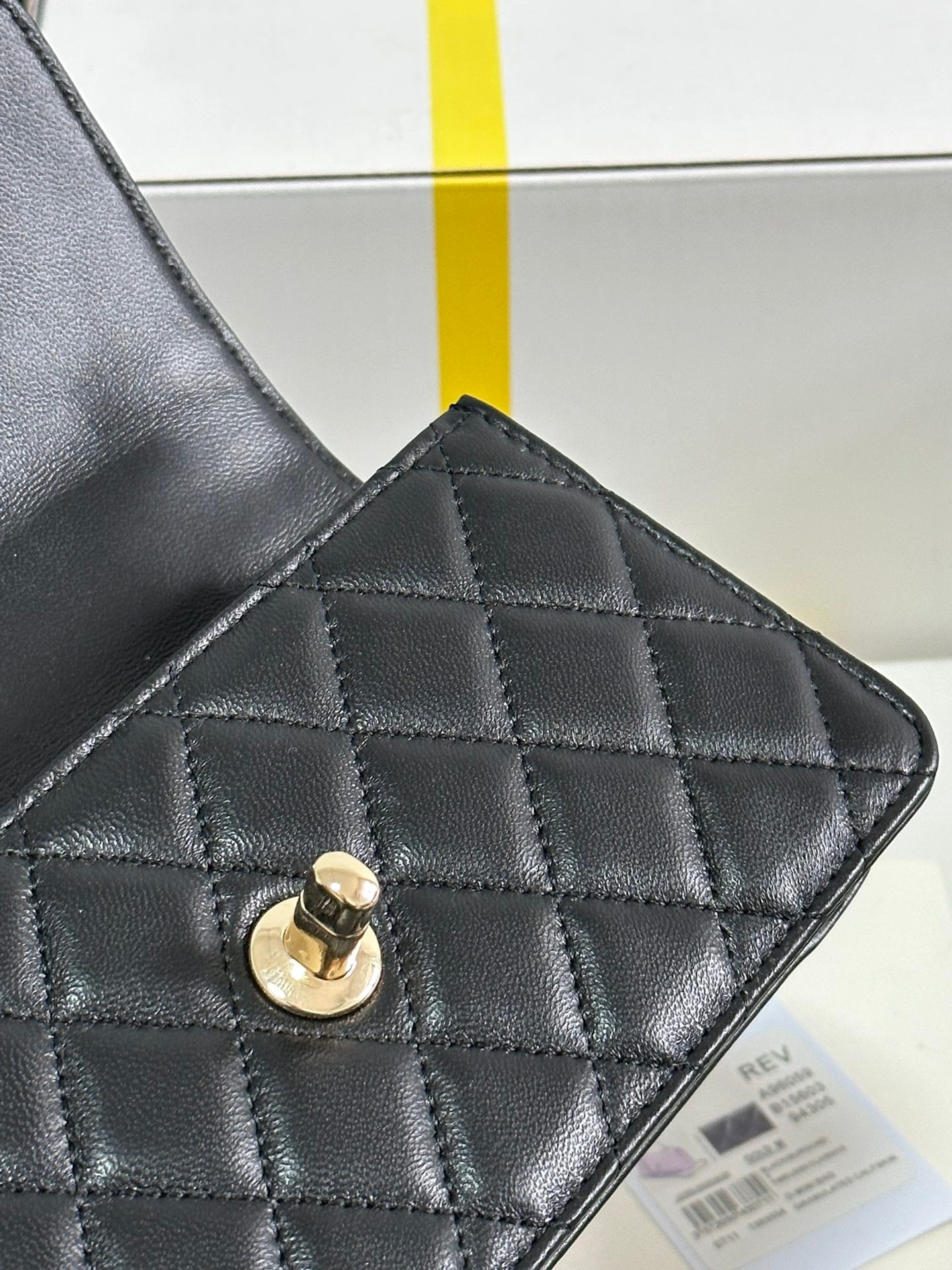 FLAP BAG 18 WITH HANDLE IN BLACK CALFSKIN GOLD HARDWARE mysite