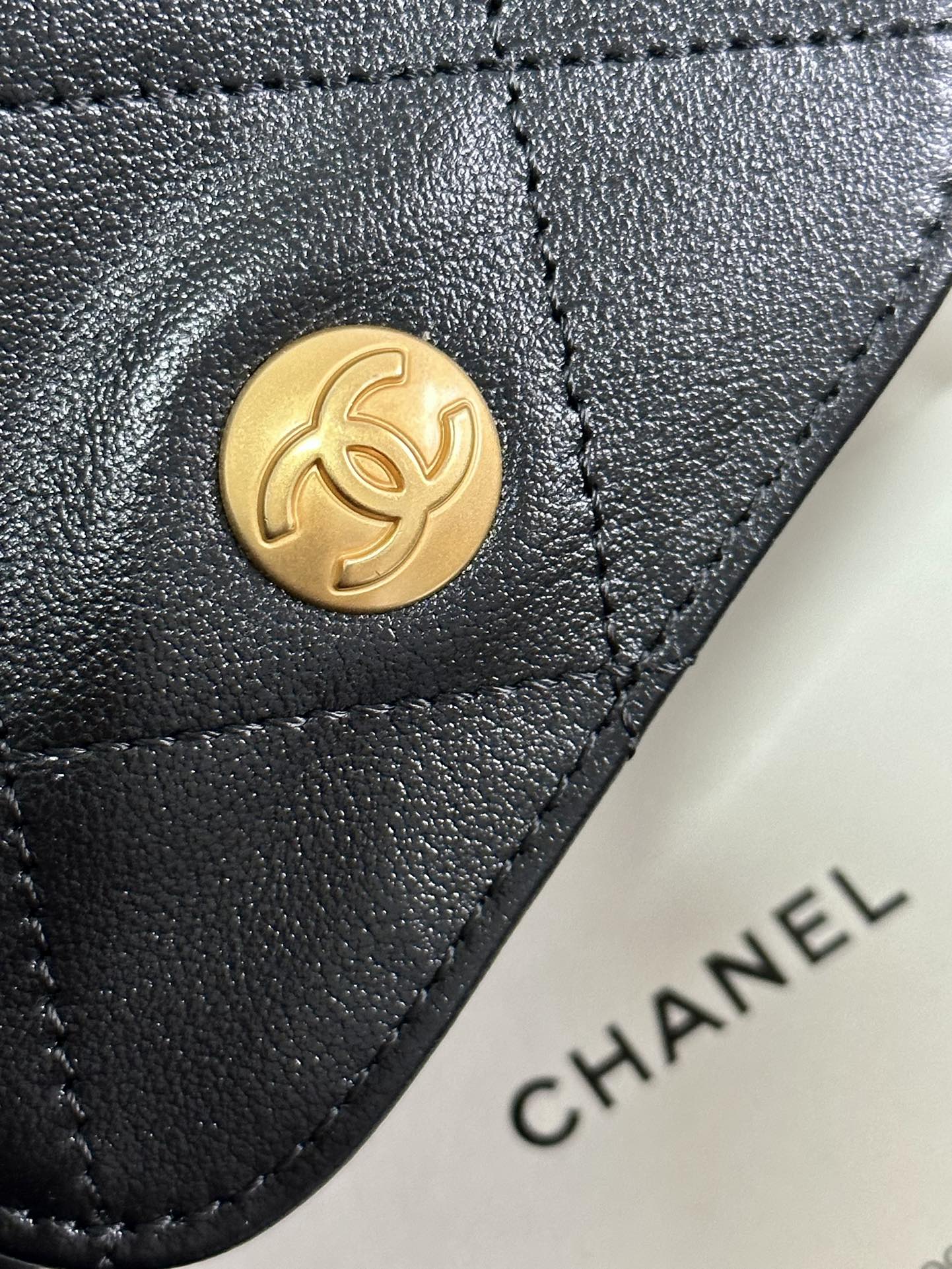 HIPPIE HOBO POSTMAN BAG 30 IN BLACK CALFSKIN GOLD HARDWARE mysite