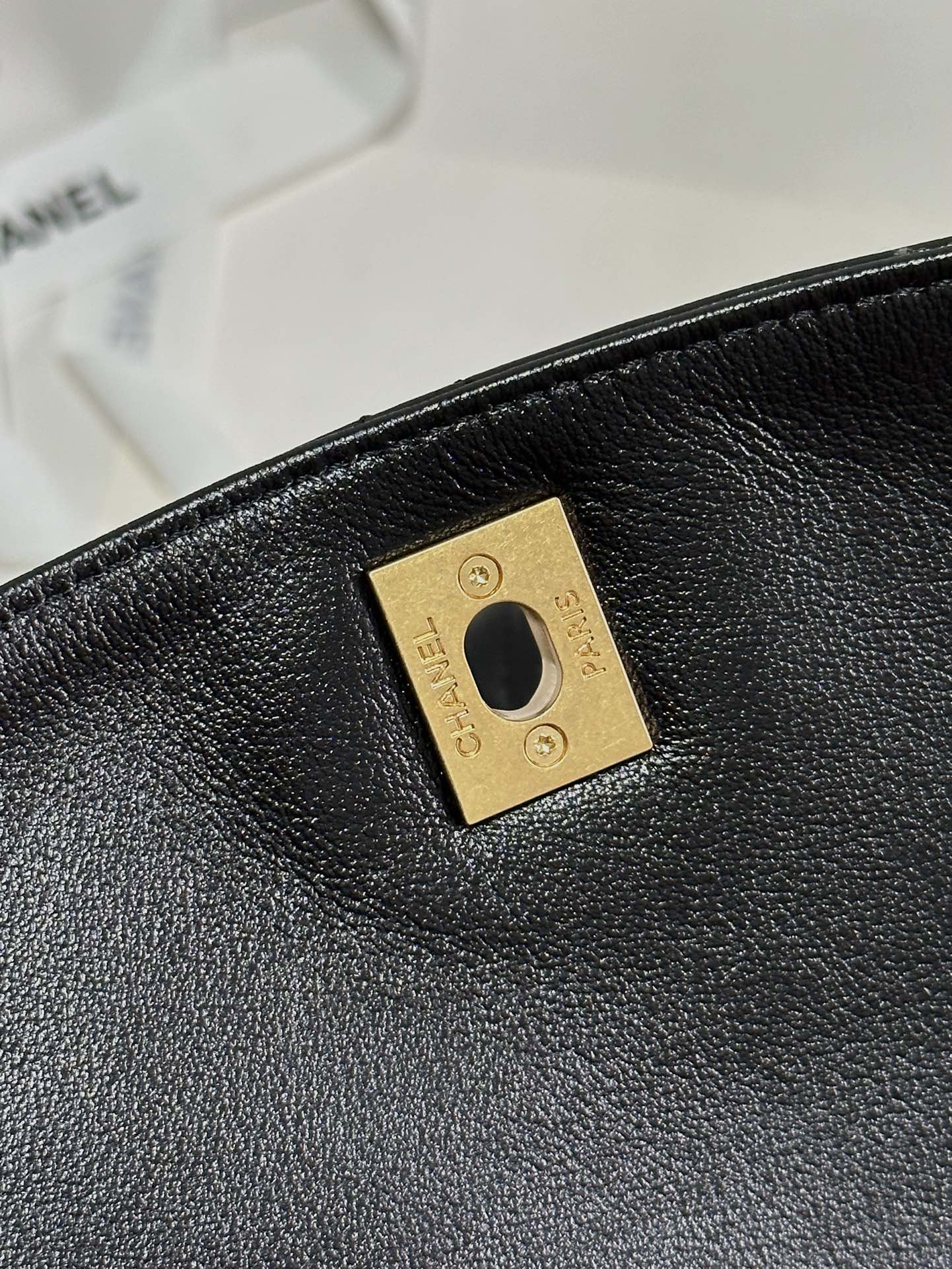 HIPPIE HOBO POSTMAN BAG 30 IN BLACK CALFSKIN GOLD HARDWARE mysite