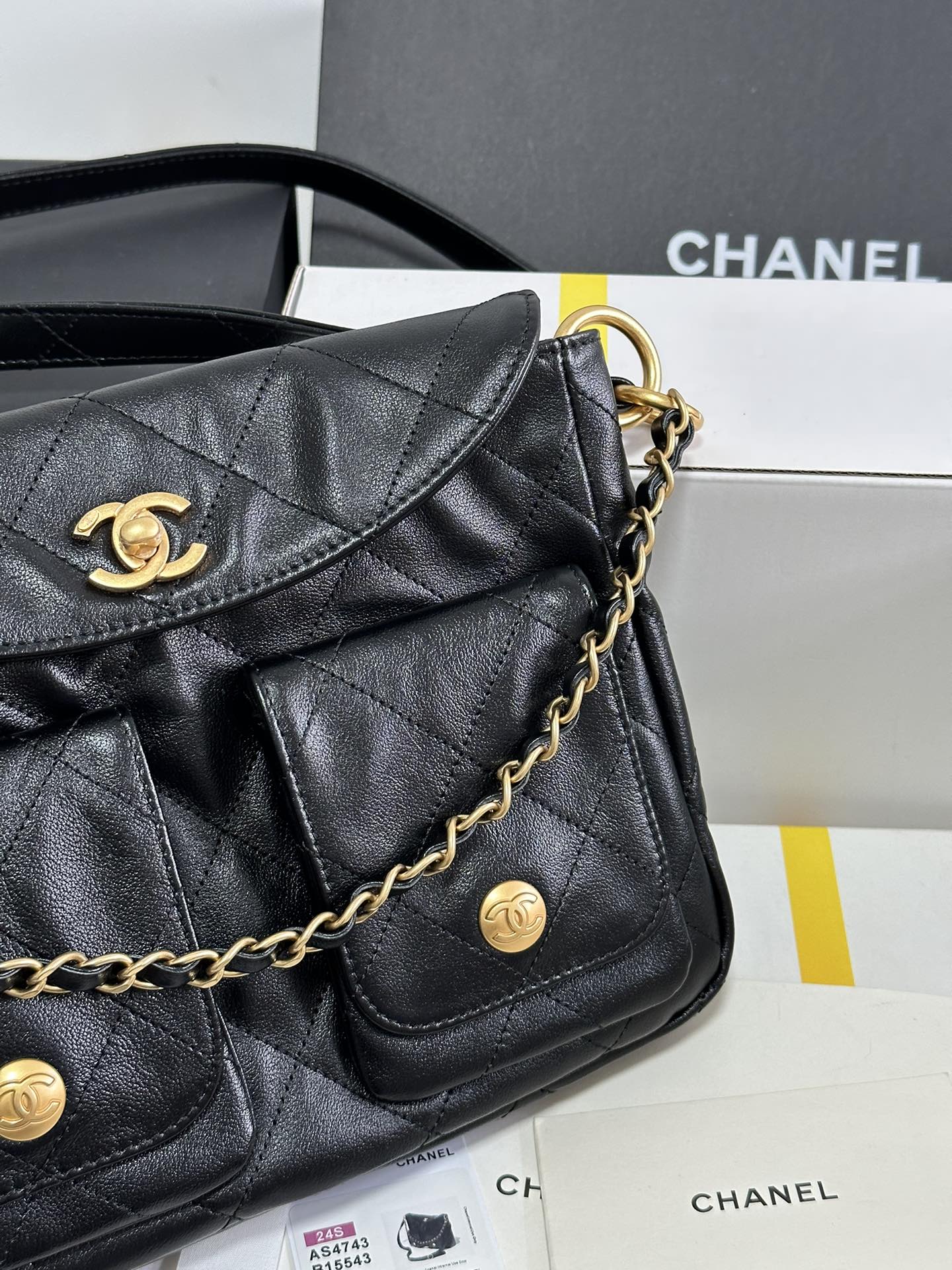 SMALL HIPPIE HOBO POSTMAN BAG 25 IN BLACK CALFSKIN GOLD HARDWARE mysite