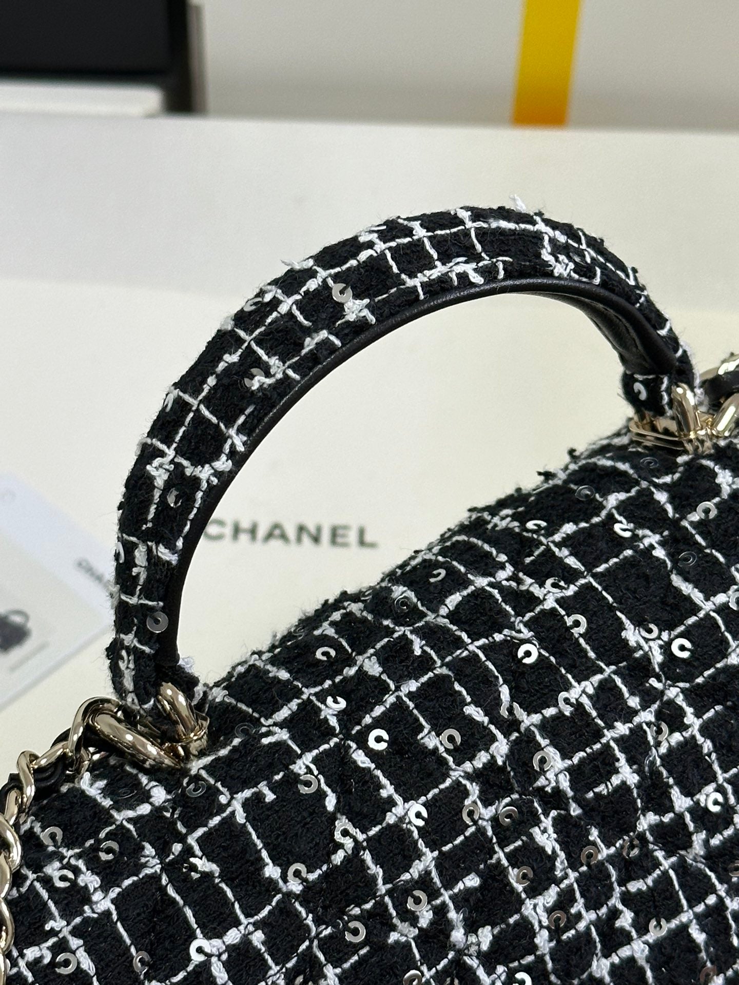 MINI FLAP BAG 20 ATTACHED SAQUINS IN BLACK MIX WHITE TWEED GOLD HARDWARE mysite