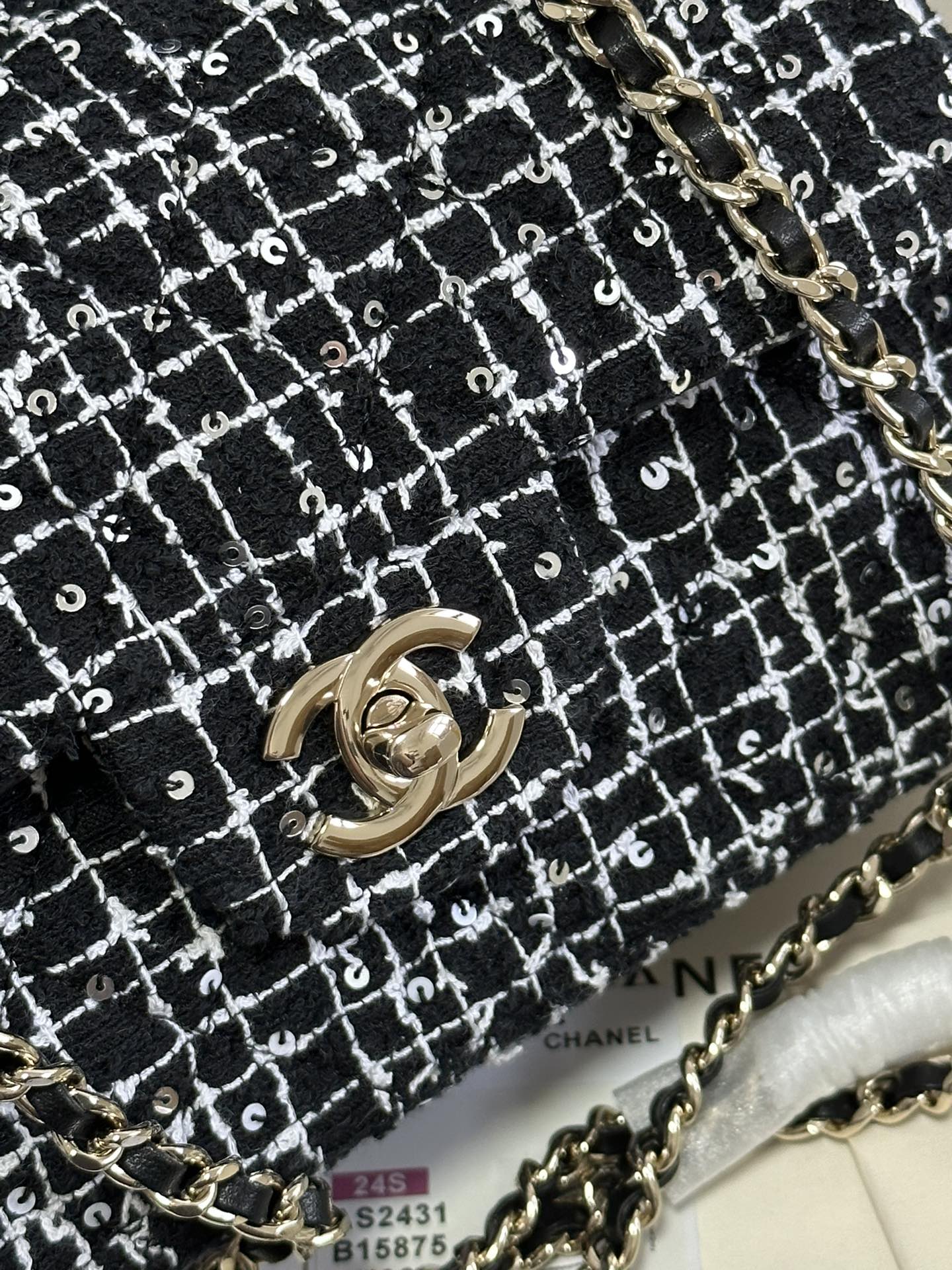 MINI FLAP BAG 20 ATTACHED SAQUINS IN BLACK MIX WHITE TWEED GOLD HARDWARE mysite