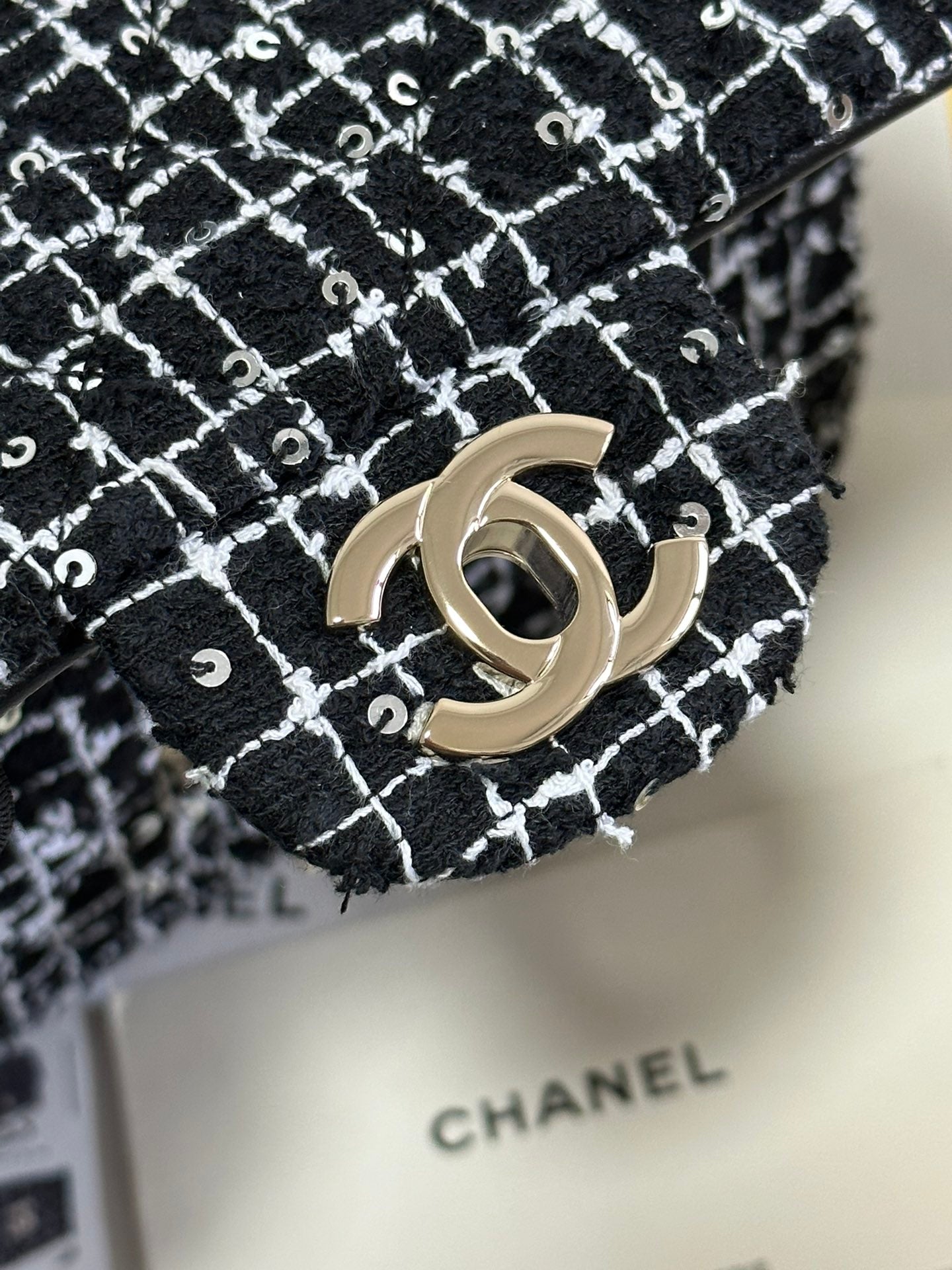 MINI FLAP BAG 20 ATTACHED SAQUINS IN BLACK MIX WHITE TWEED GOLD HARDWARE mysite