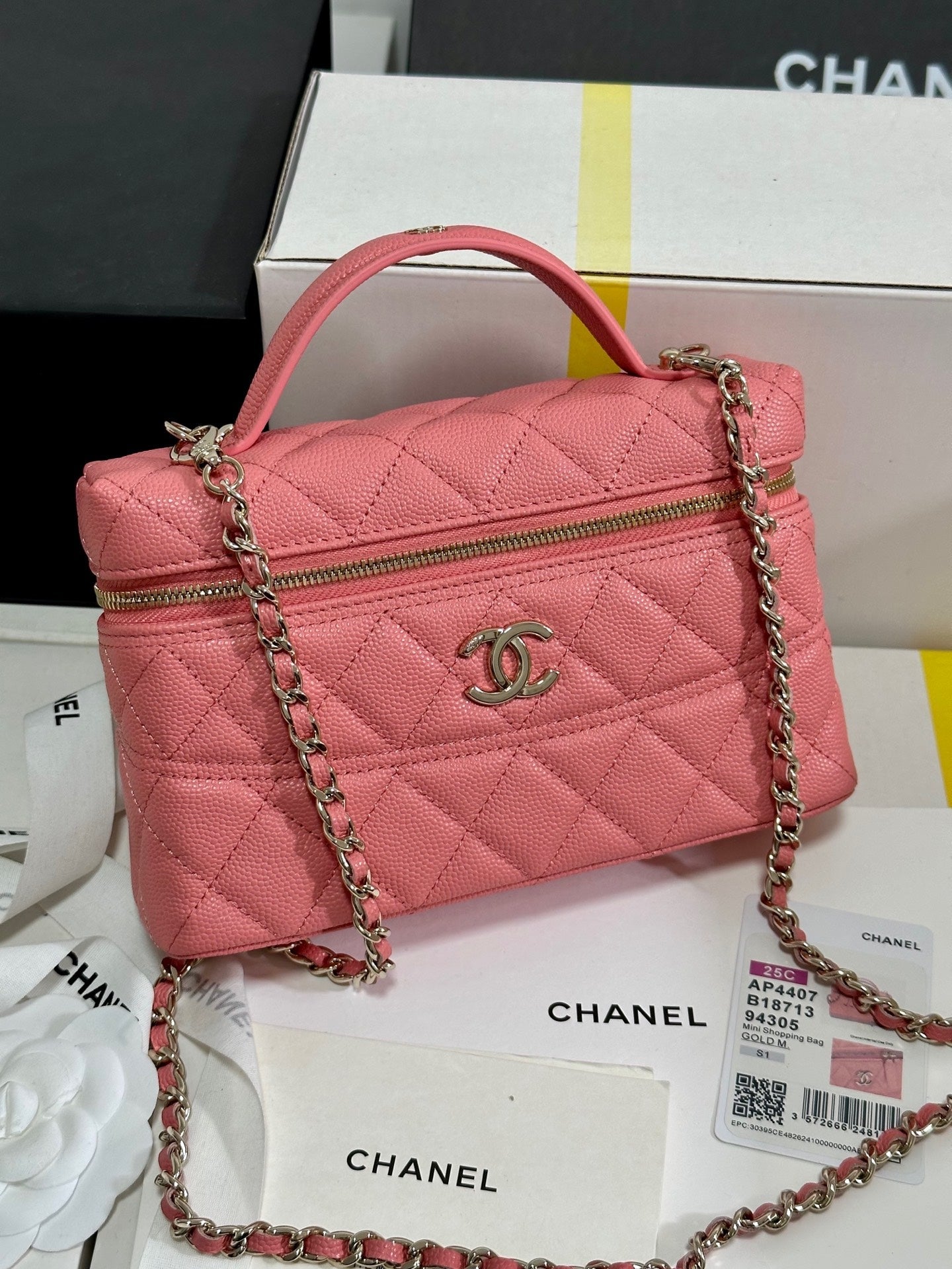 CC 25C Vanity Case 19.5cm Salmon Pink Calfskin Silver Hardware 243635 mysite