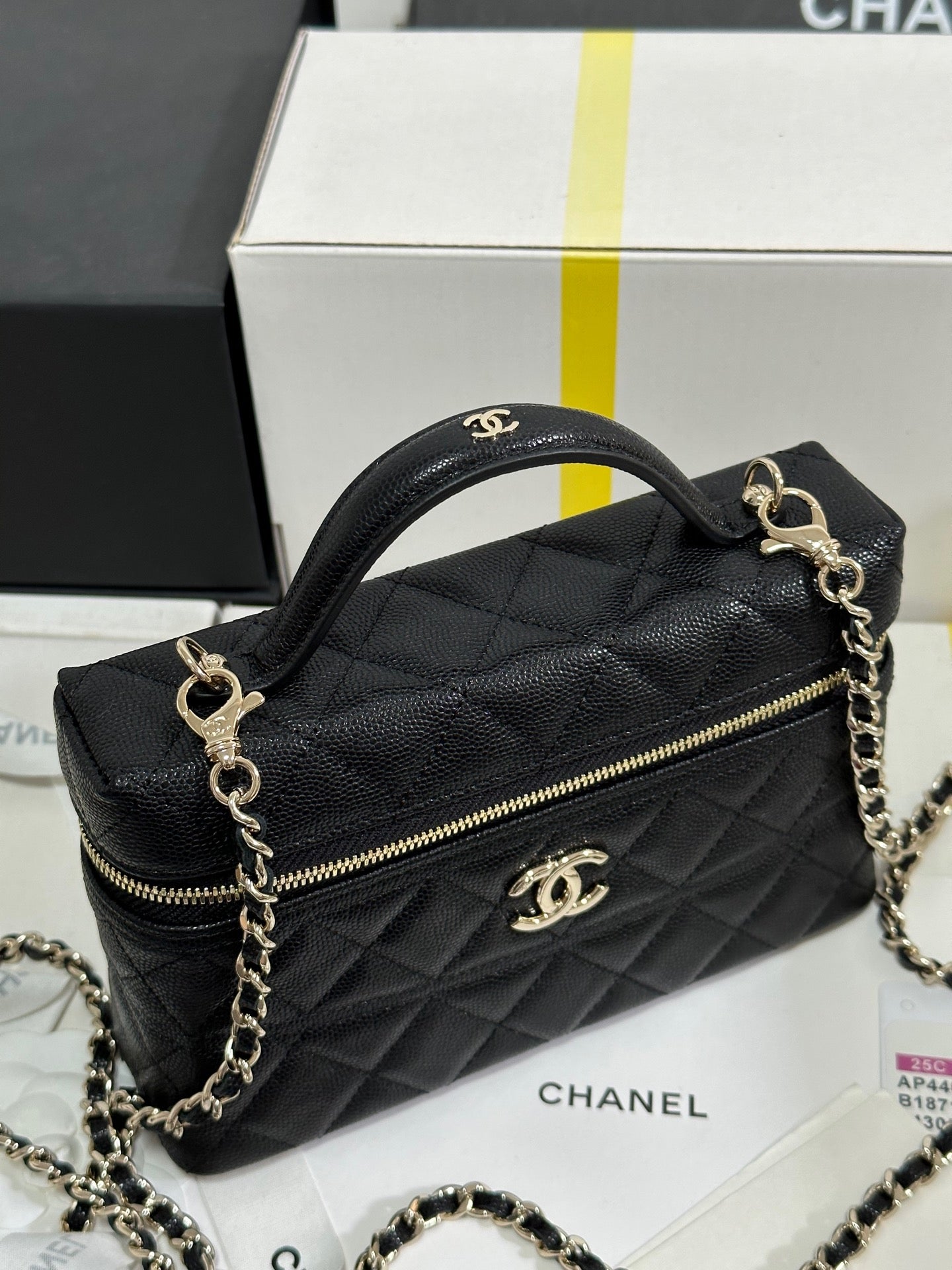 CC 25C Vanity Case 19.5cm Black Calfskin Light GHW 243640 mysite