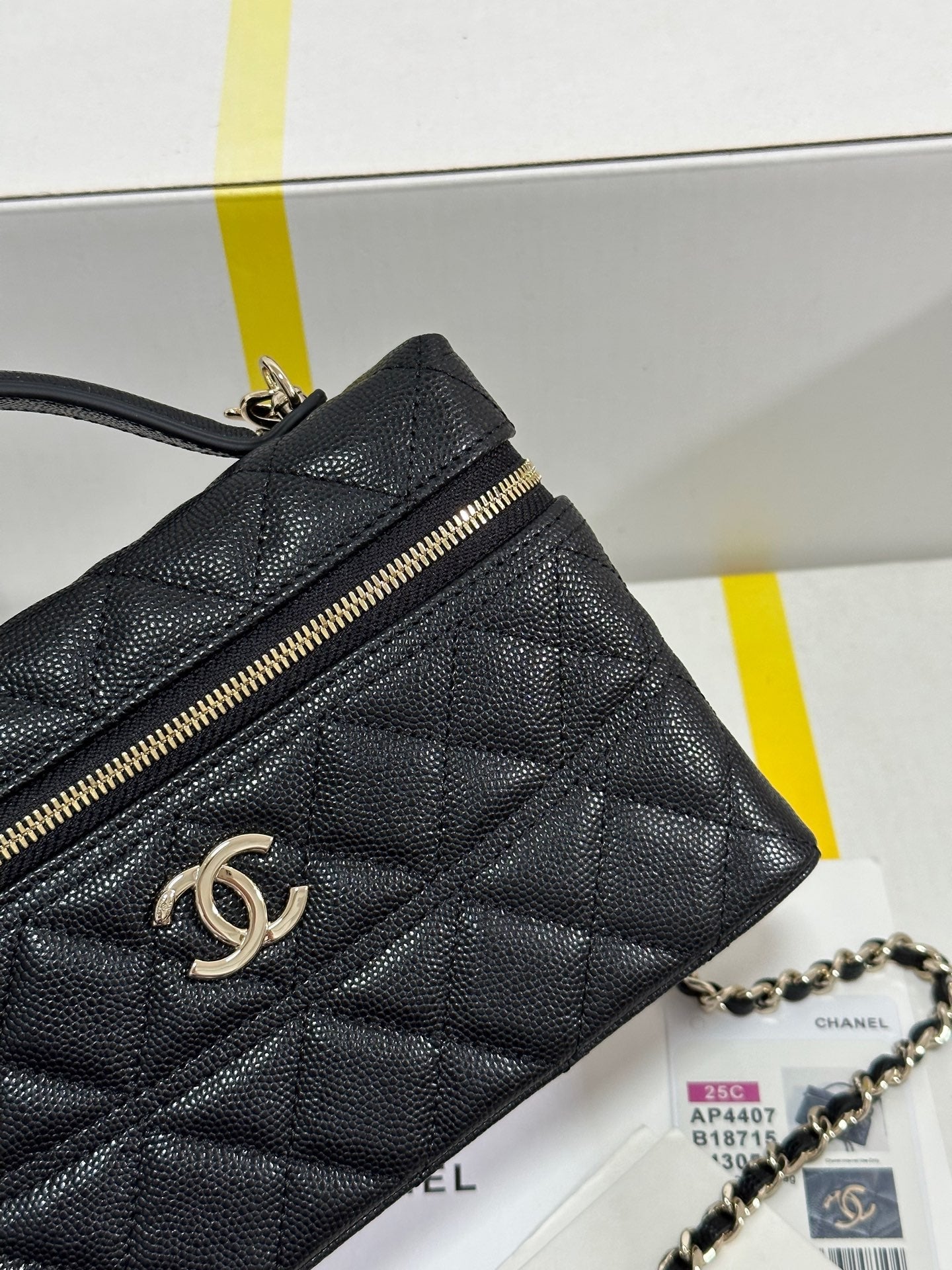 CC 25C Vanity Case 19.5cm Black Calfskin Light GHW 243640 mysite