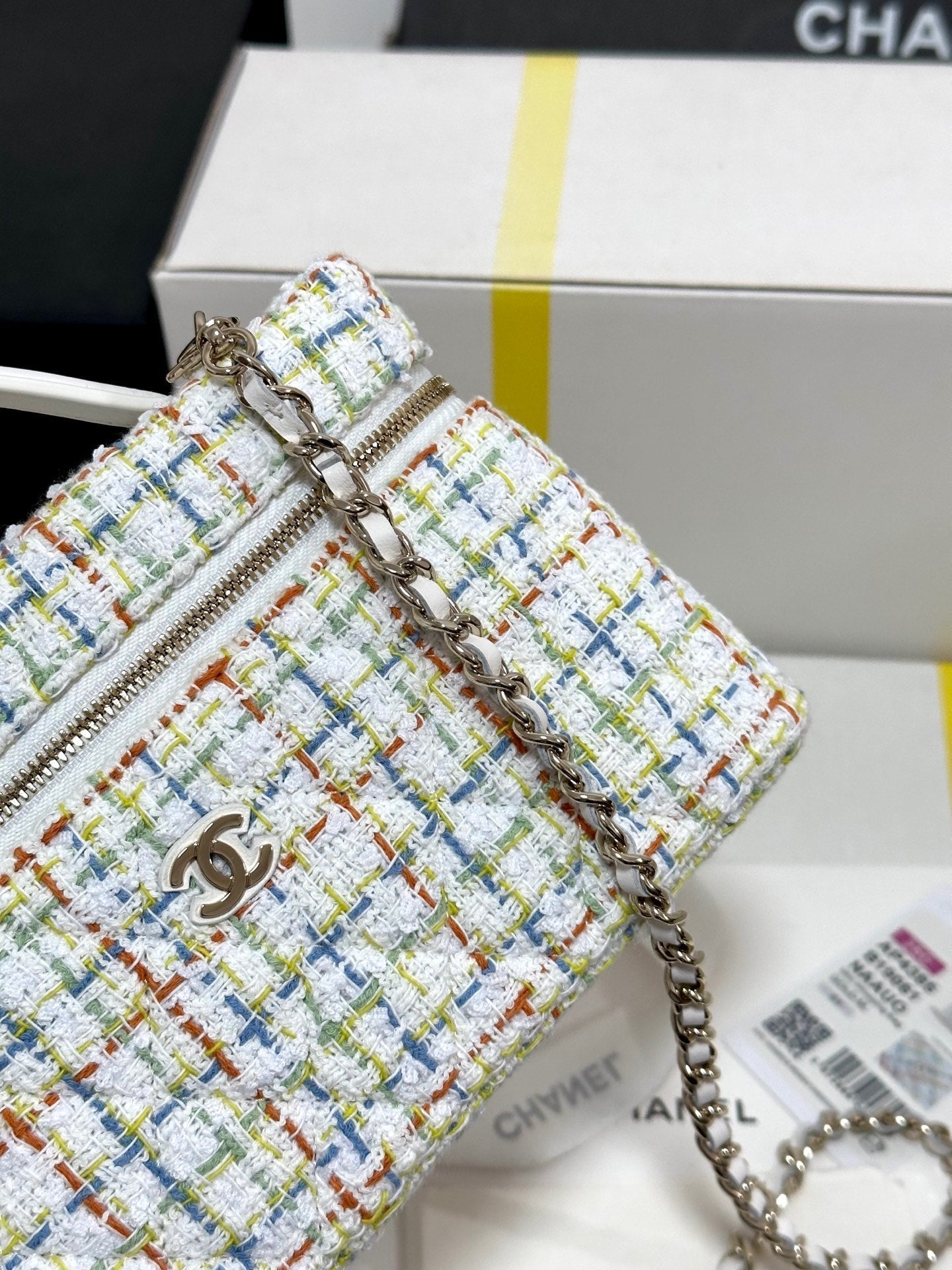 CC 25C Vanity Case 19.5cm Multicolor Tweed Light Gold Hardware mysite