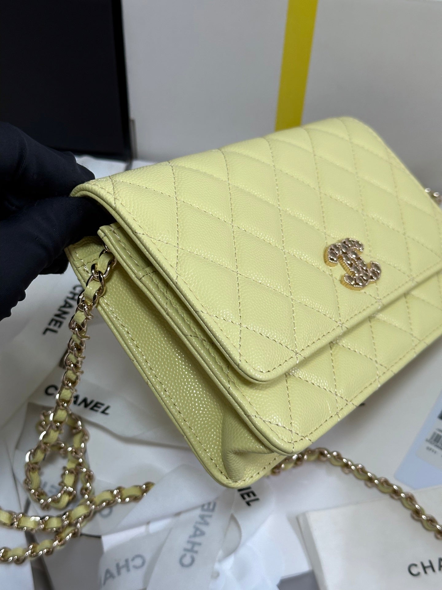 CC 25P Wallet On Chain 19cm Yellow Pastel Cowhide Heart Rhinestone 243595 mysite