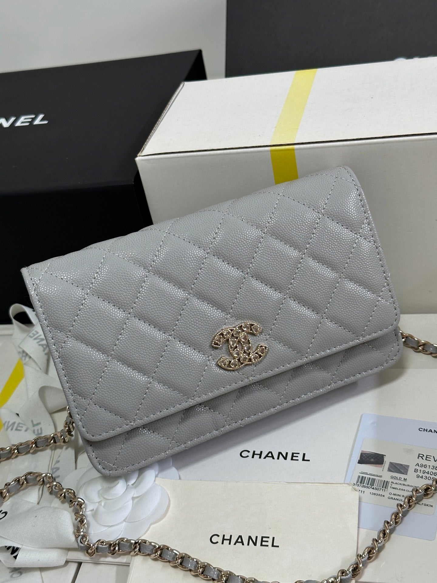 CC 25P Wallet On Chain 19cm Light Gray Cowhide Heart Rhinestone 243598 mysite