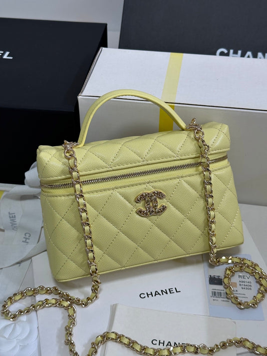 CC 25P Vanity Case 19.5cm Yellow Pastel Calfskin Heart Rhinestone 243607 mysite