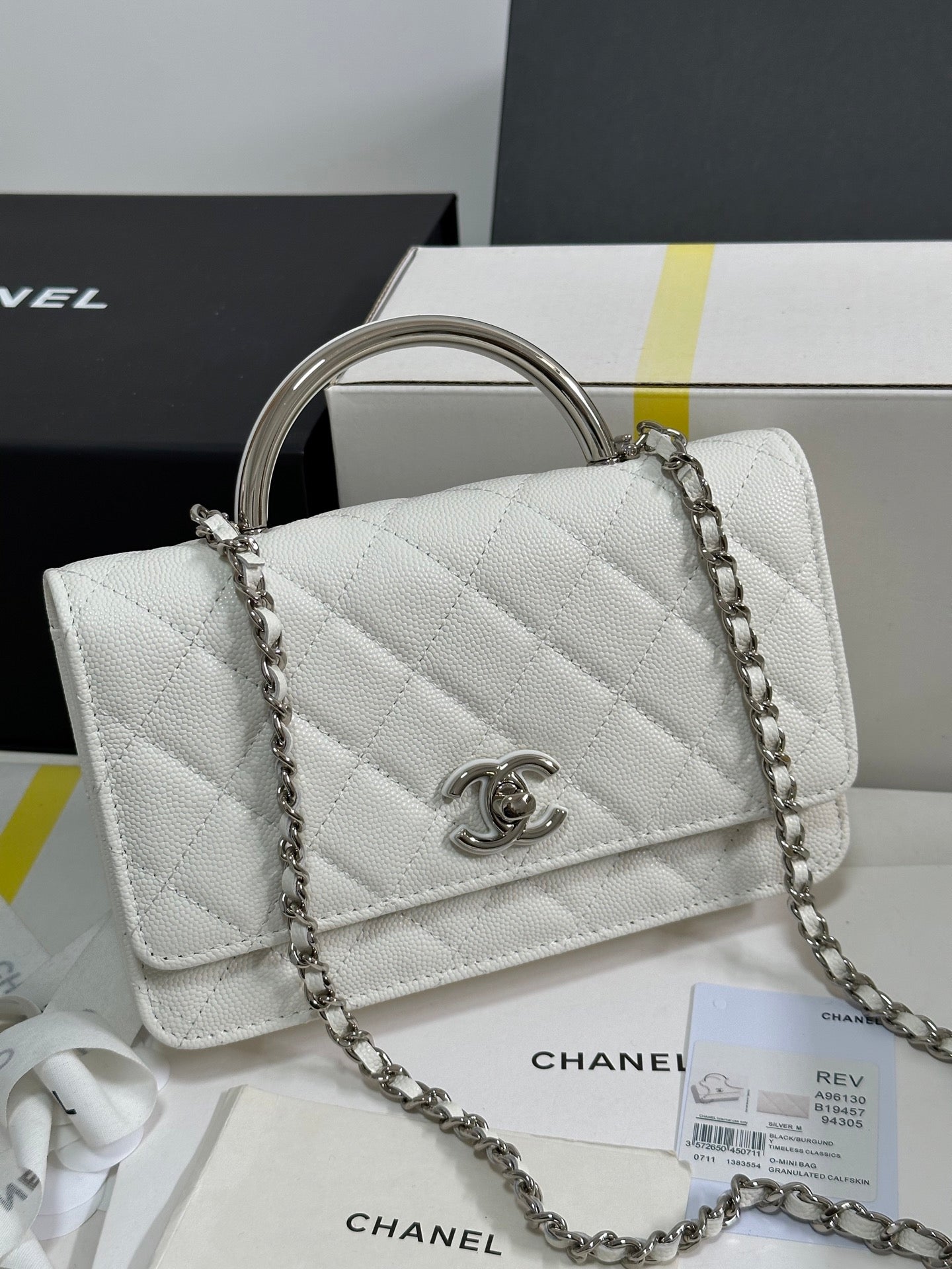 CC 25P Wallet Woc Handle 19cm White Leather Silver Hardware 243451 mysite