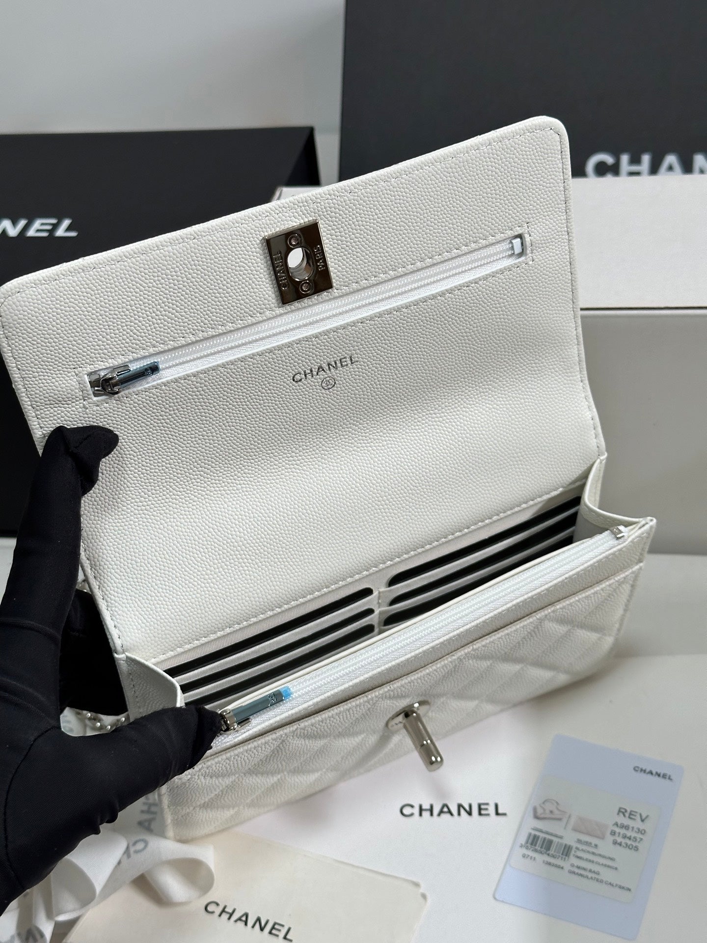 CC 25P Wallet Woc Handle 19cm White Leather Silver Hardware 243451 mysite