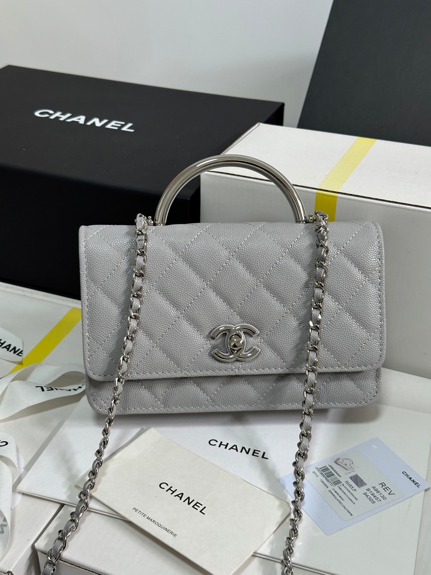 CC 25P Wallet Woc Handle 19cm Light Gray Leather Silver Hardware 243454 mysite