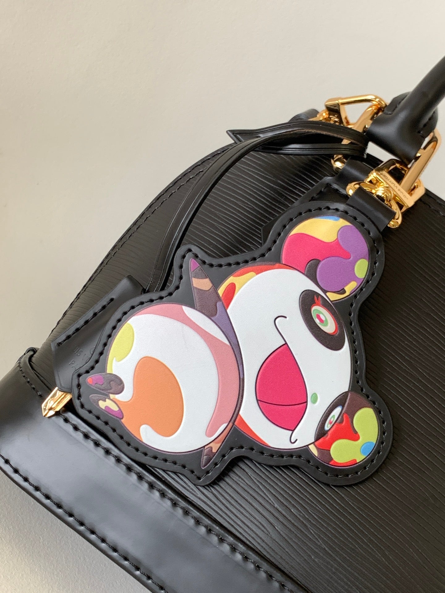 LVxTM Alma BB Handbag 18cm Black Epi Cowhide Metal GHW mysite