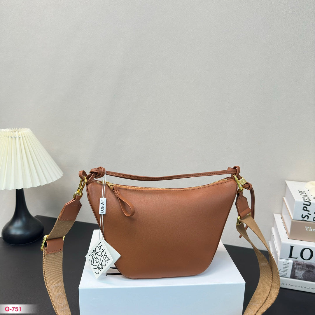 LOE MINI 27 HAMMOCK HOBO BAG IN TAN CLASSIC CALFSKIN mysite
