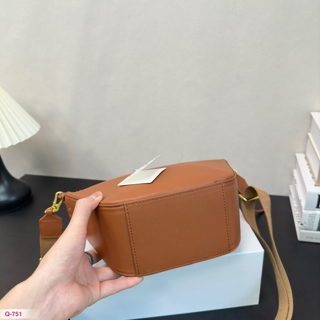 LOE MINI 27 HAMMOCK HOBO BAG IN TAN CLASSIC CALFSKIN mysite