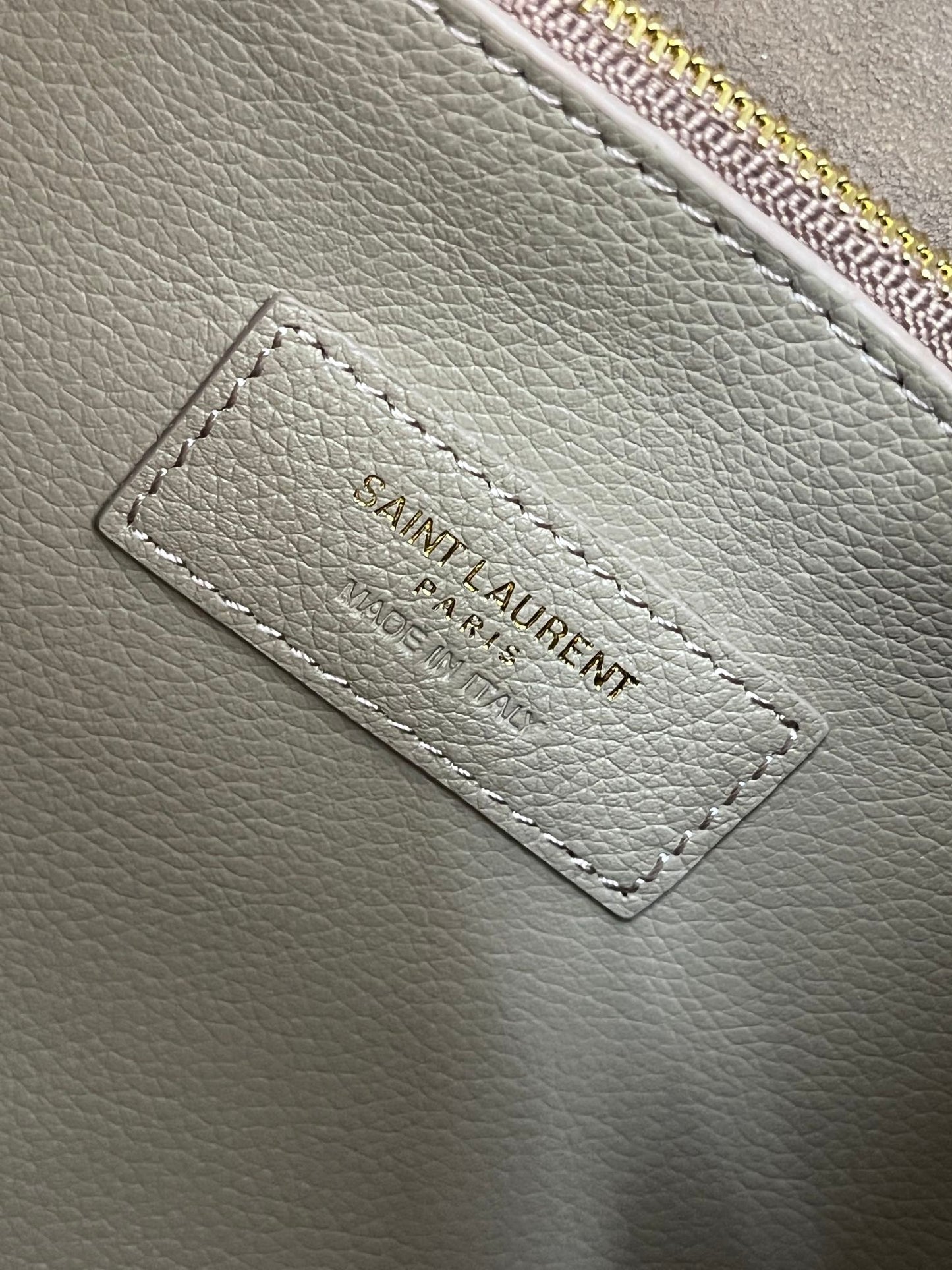 LE 5 À 7 LARGE SUPPLE 31 IN LIGHT BROWN GRAINED CALFSKIN mysite