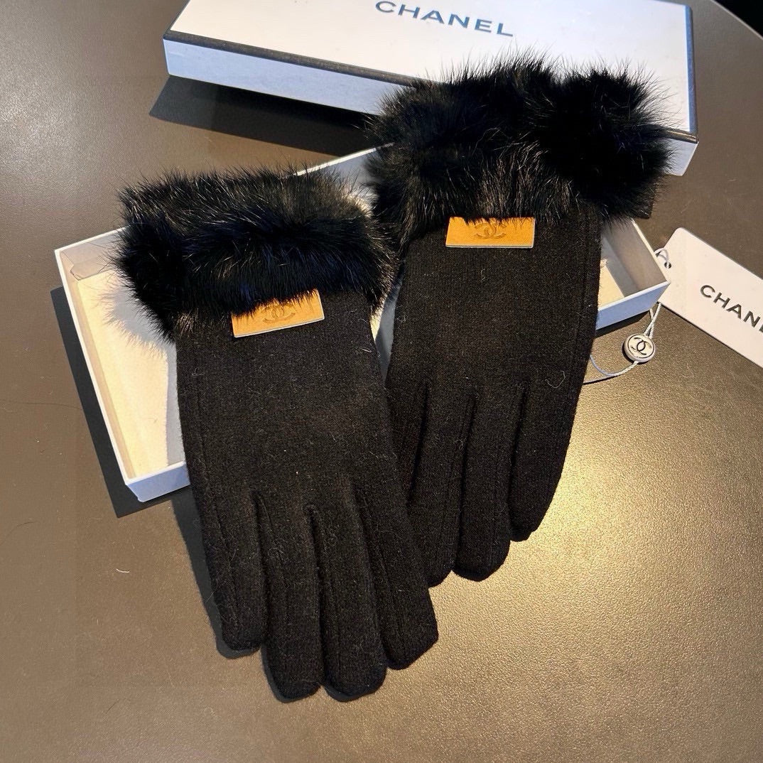 GLOVES IN BLACK WOOL AND RABBIT FUR 420535 mysite
