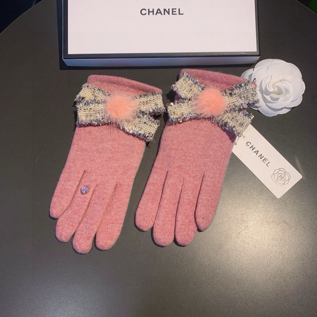 GLOVES IN FLAMINGO PINK WOOL 420537 mysite