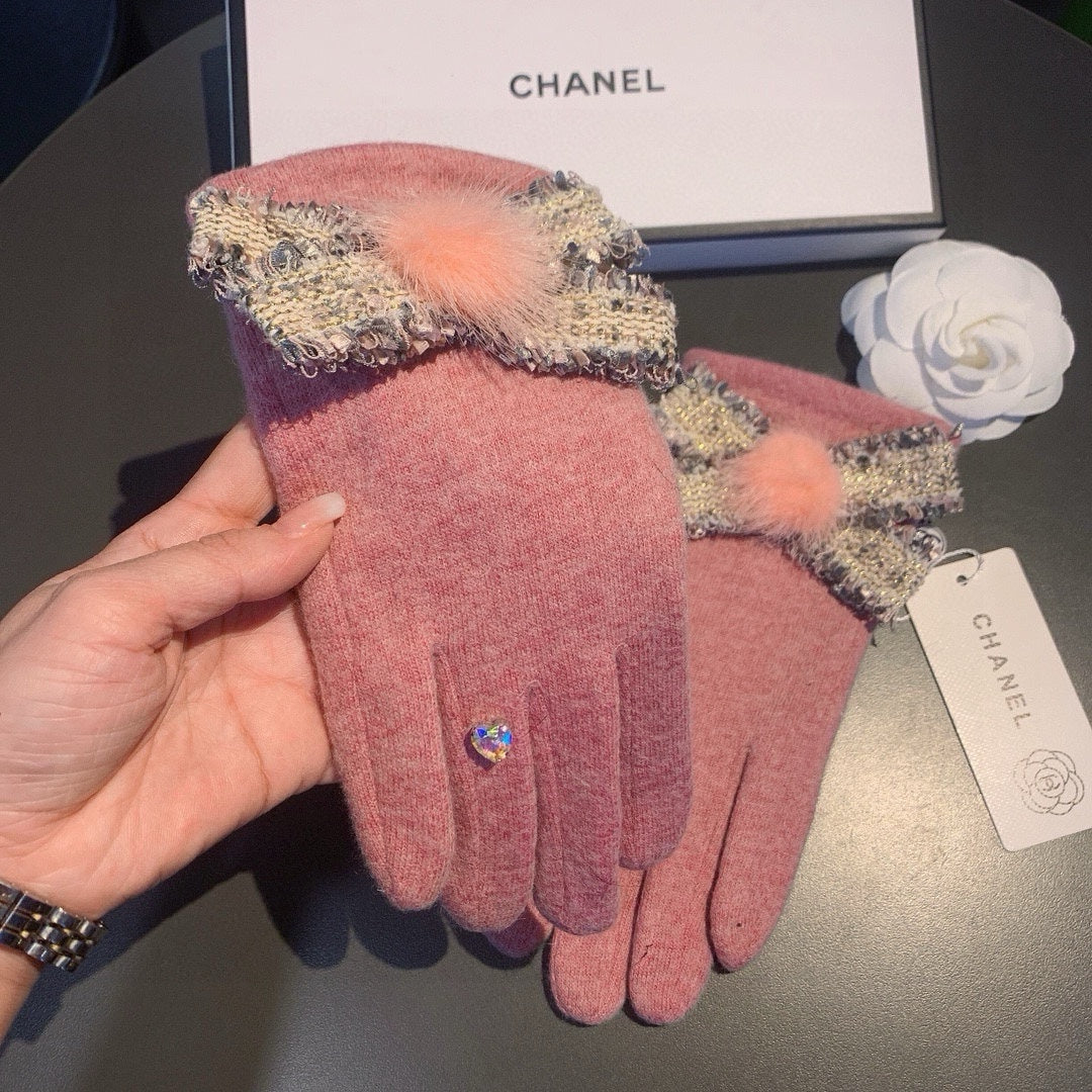 GLOVES IN FLAMINGO PINK WOOL 420537 mysite