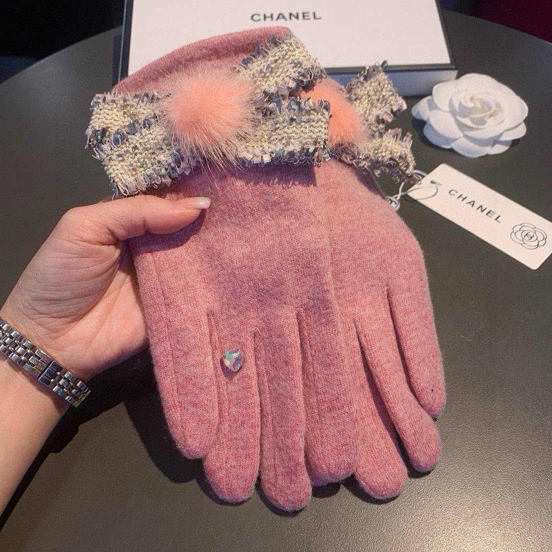 GLOVES IN FLAMINGO PINK WOOL 420537 mysite